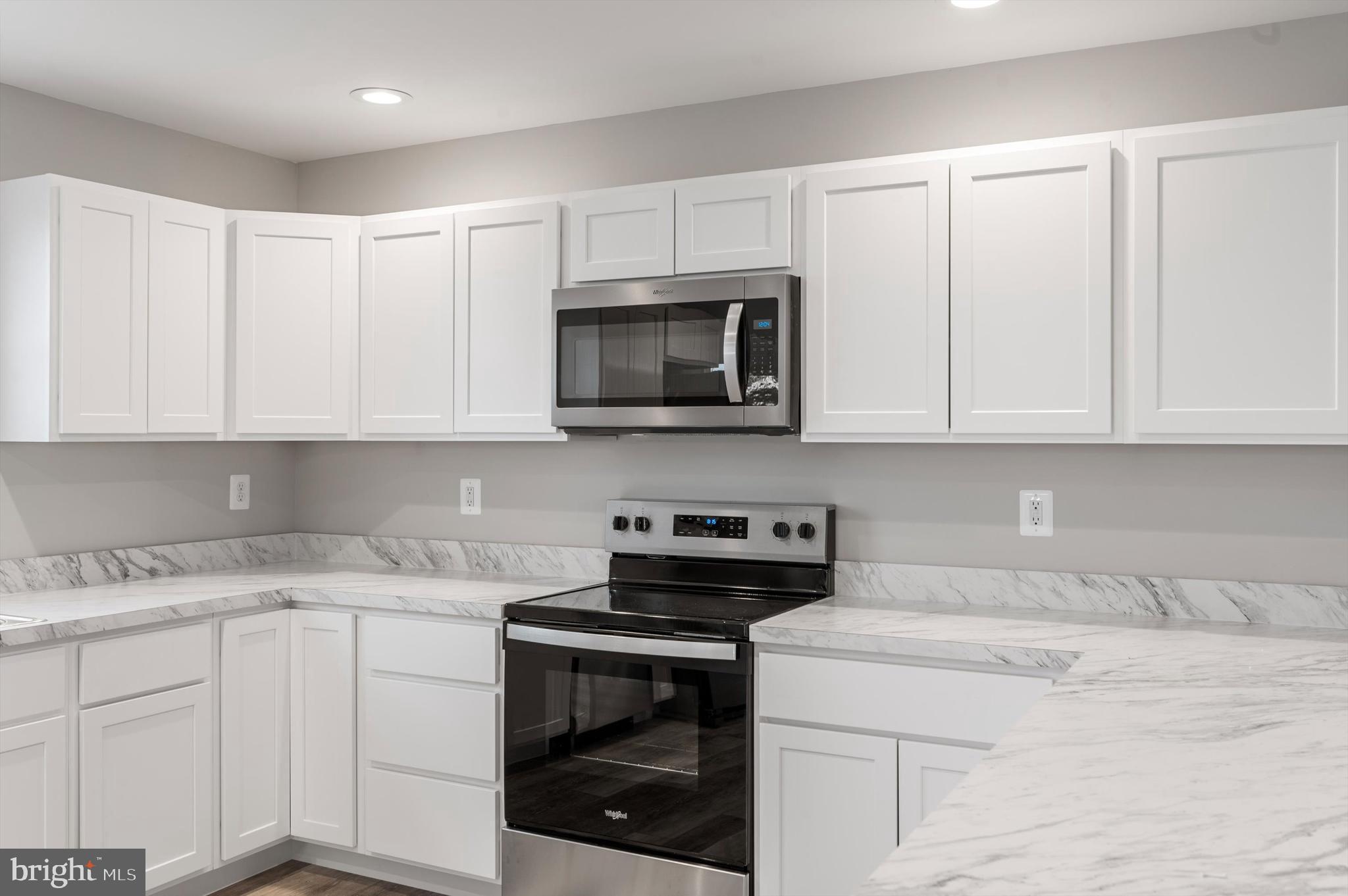 MOHR'S LANDING - Residential