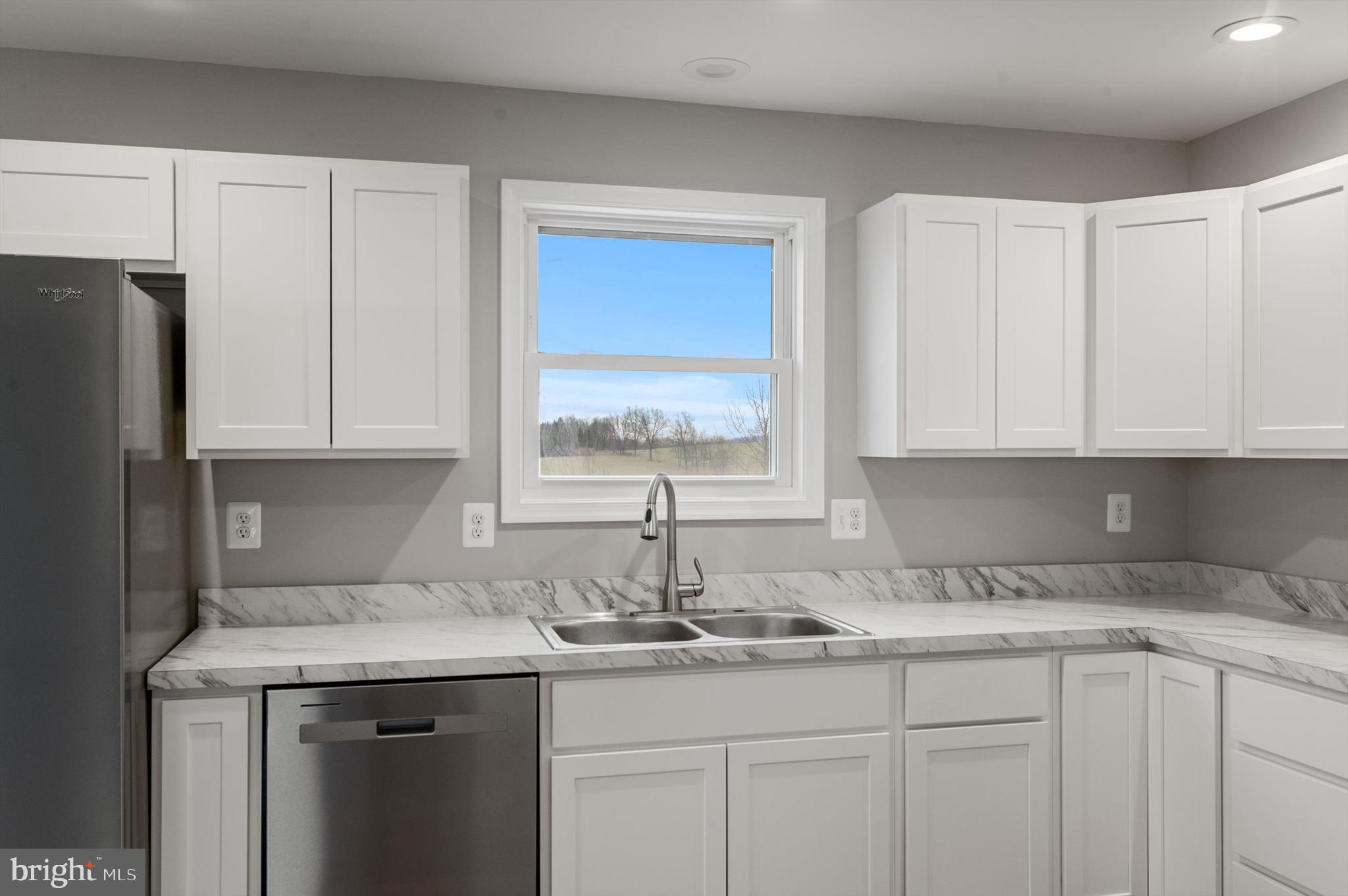 MOHR'S LANDING - Residential