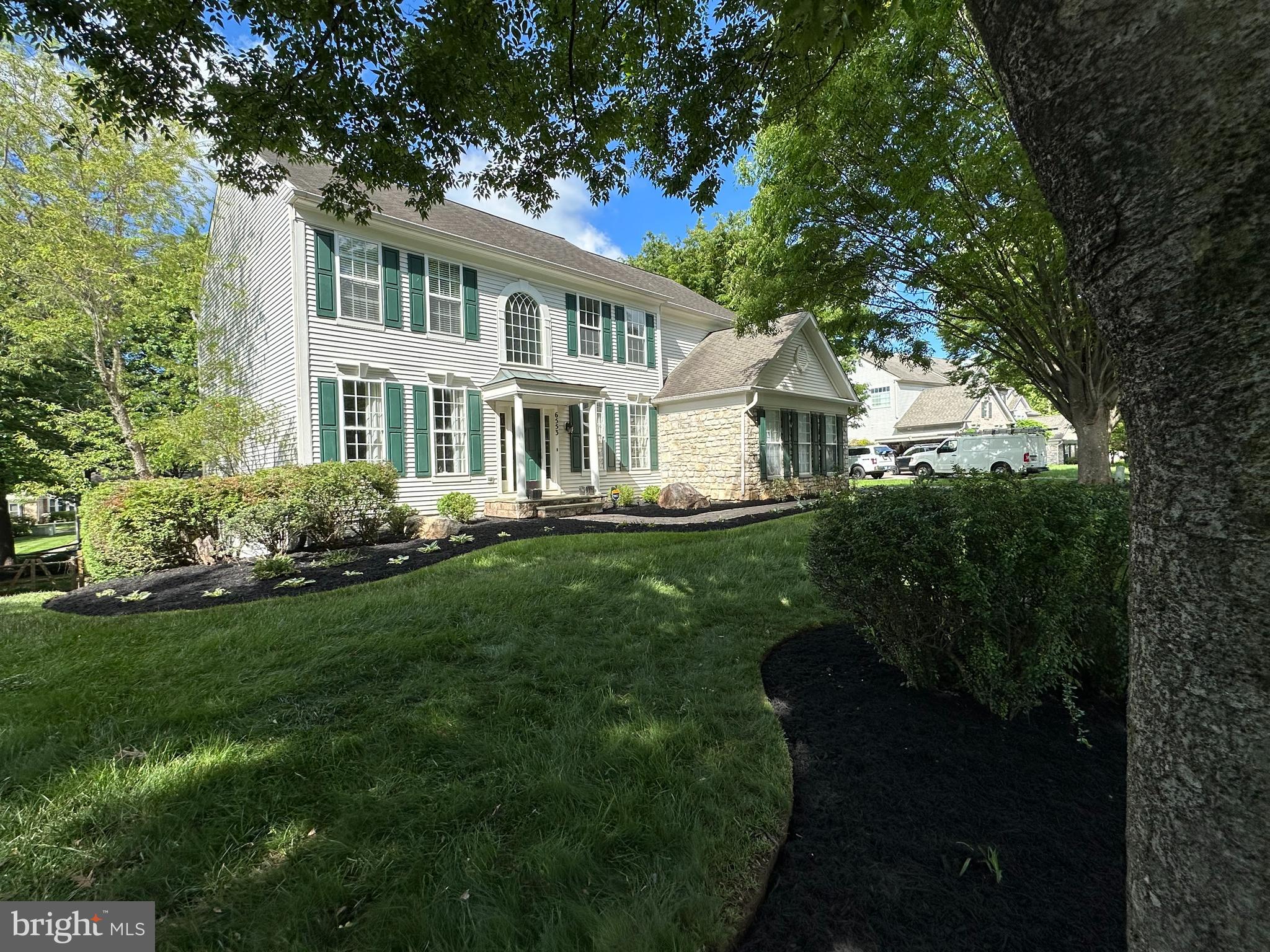 6553 BALLYMORE LANE