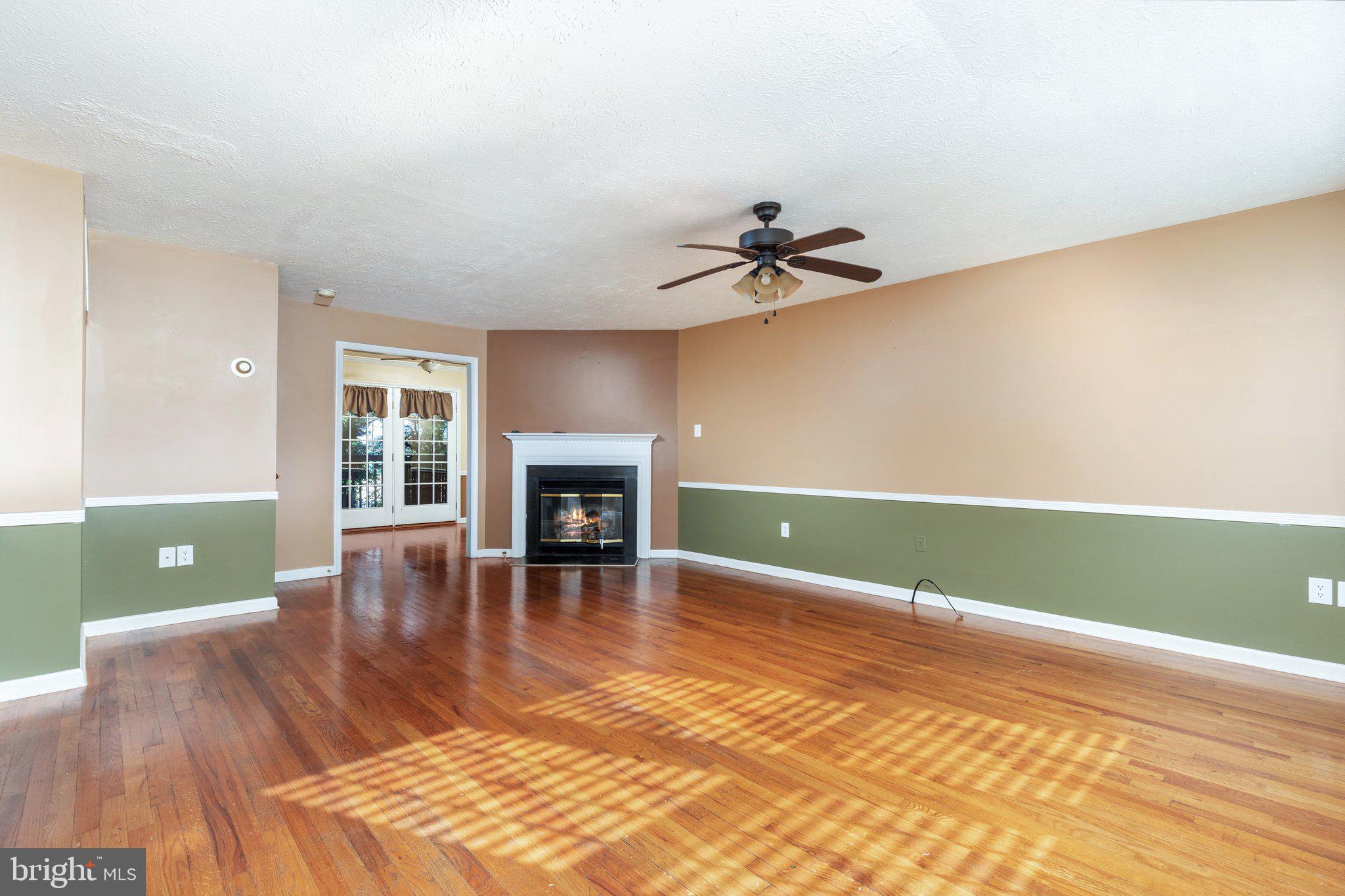 TUDOR SQUARE - Residential Lease