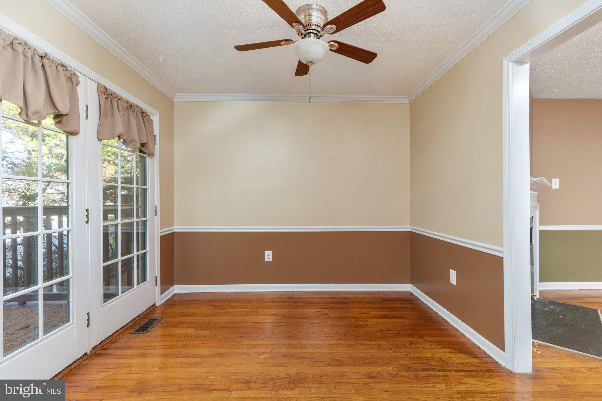 TUDOR SQUARE - Residential Lease