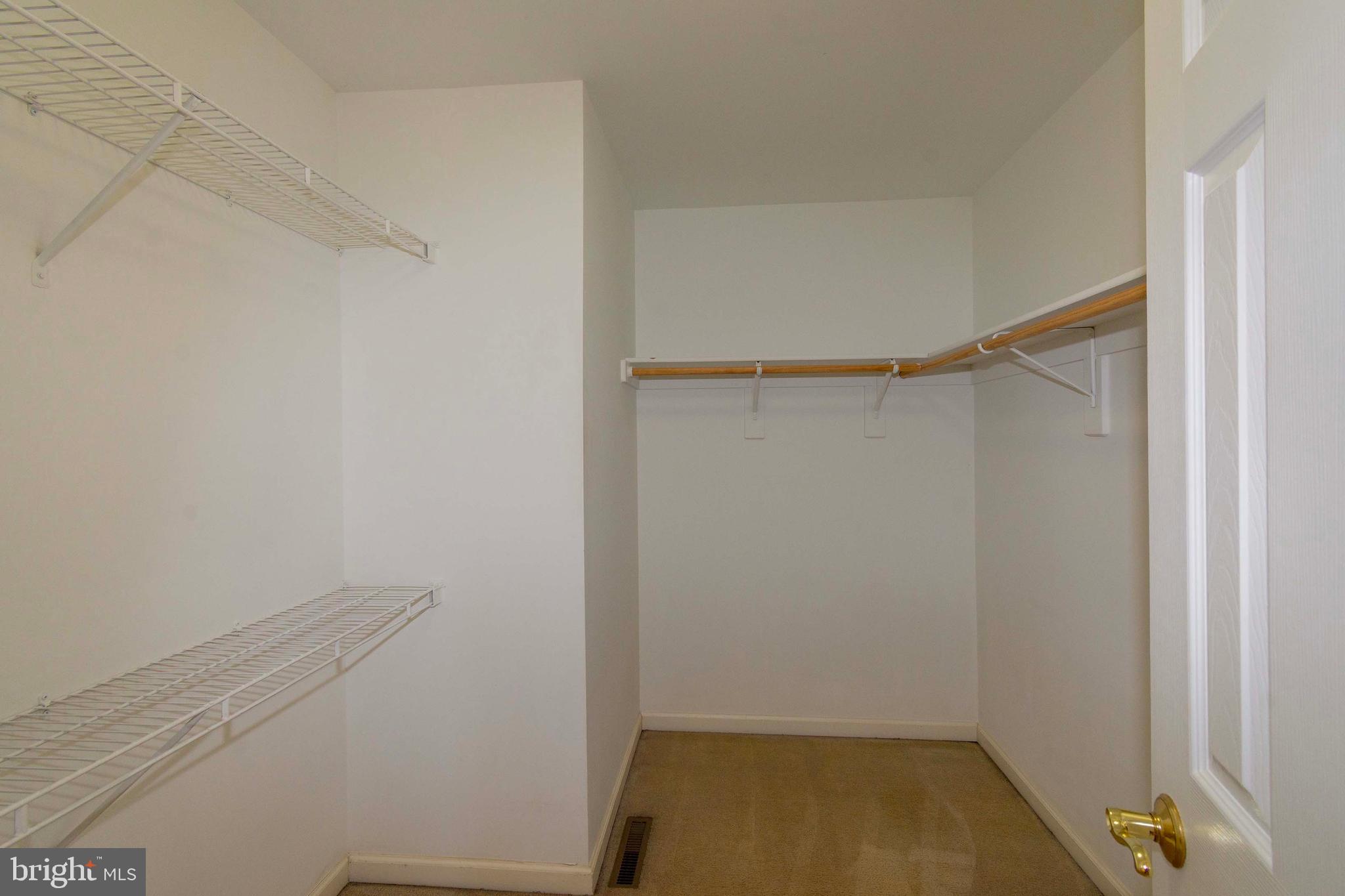 BRIDLEWOOD - Residential