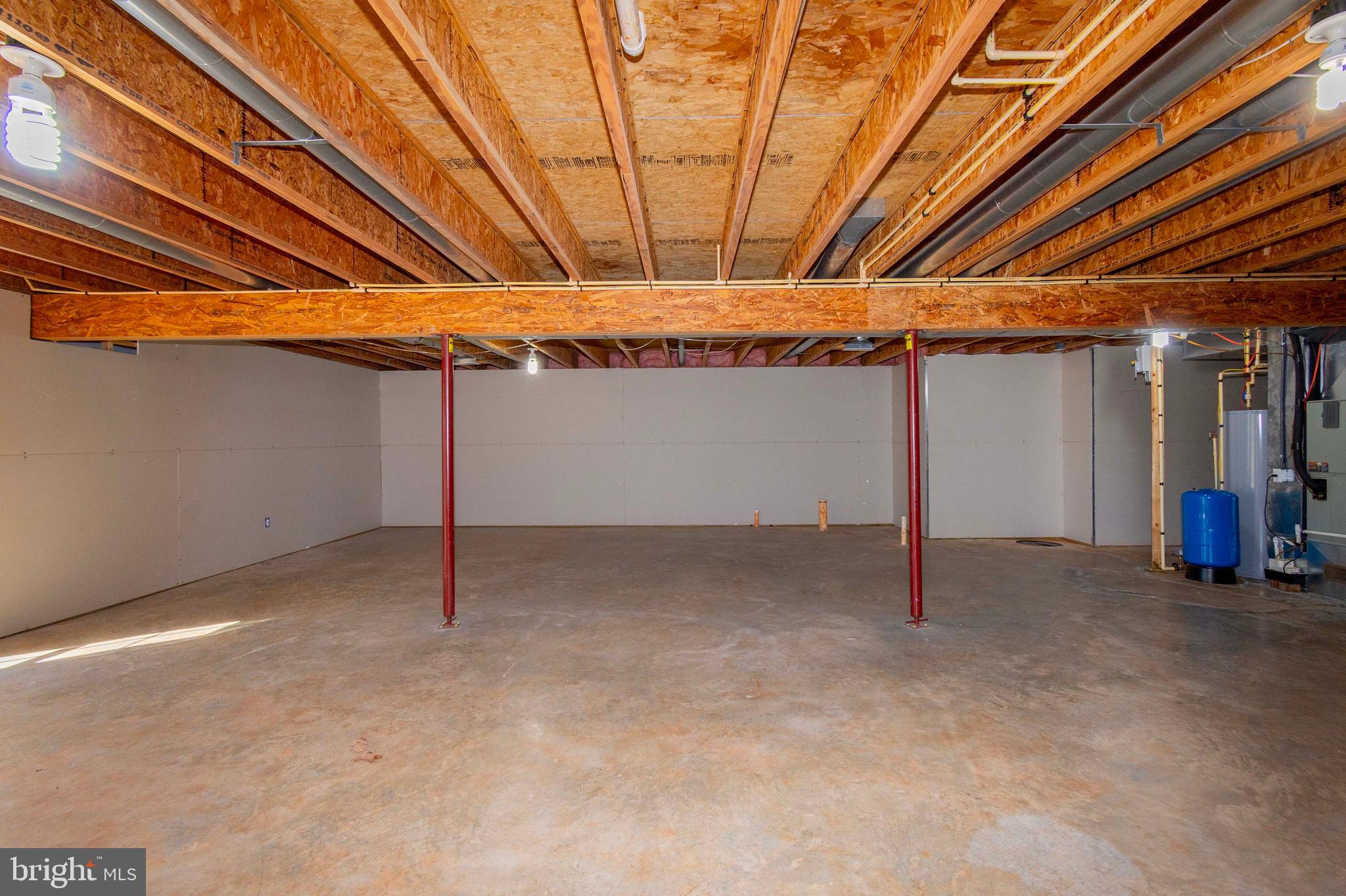 BRIDLEWOOD - Residential