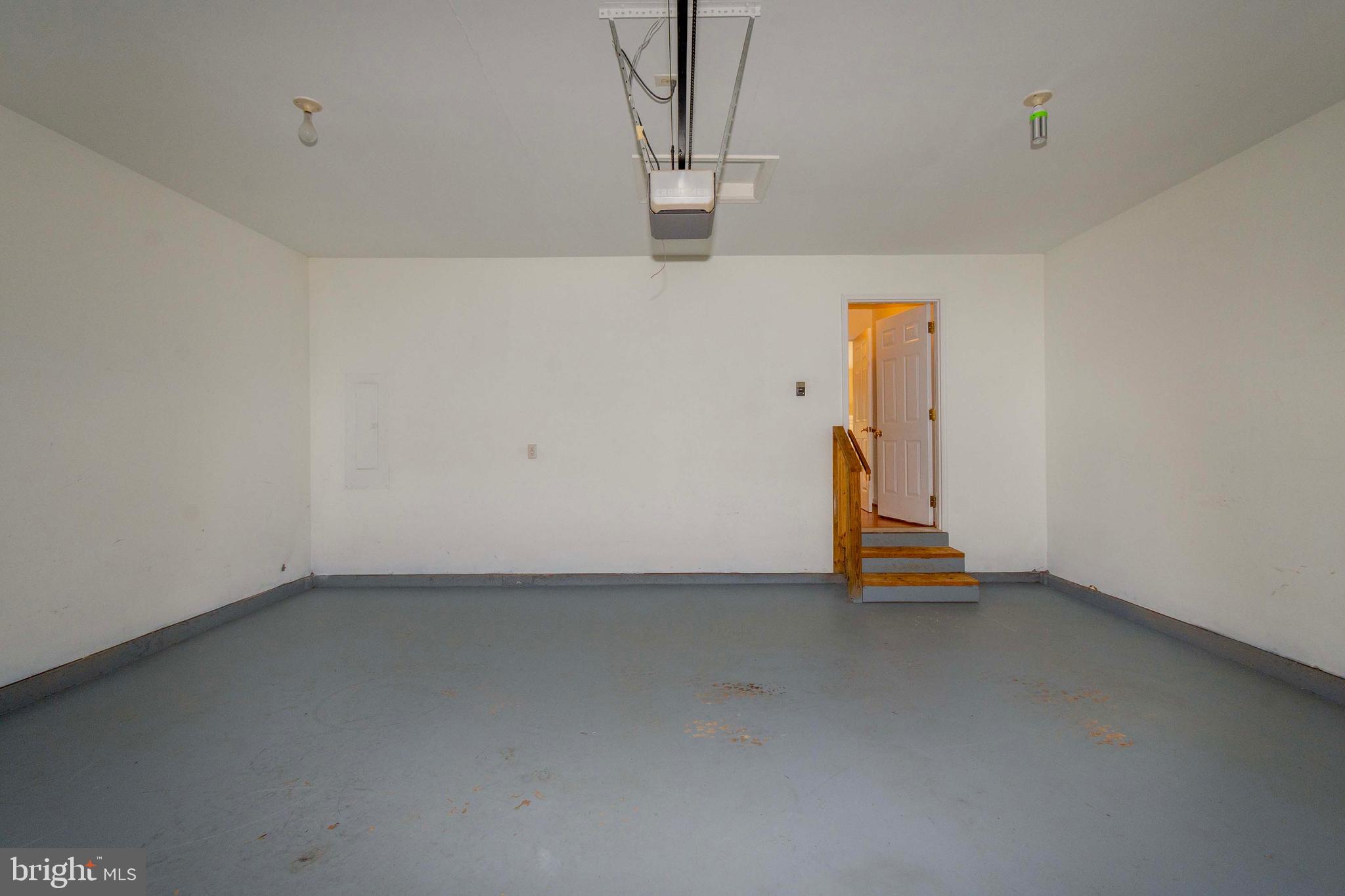 BRIDLEWOOD - Residential