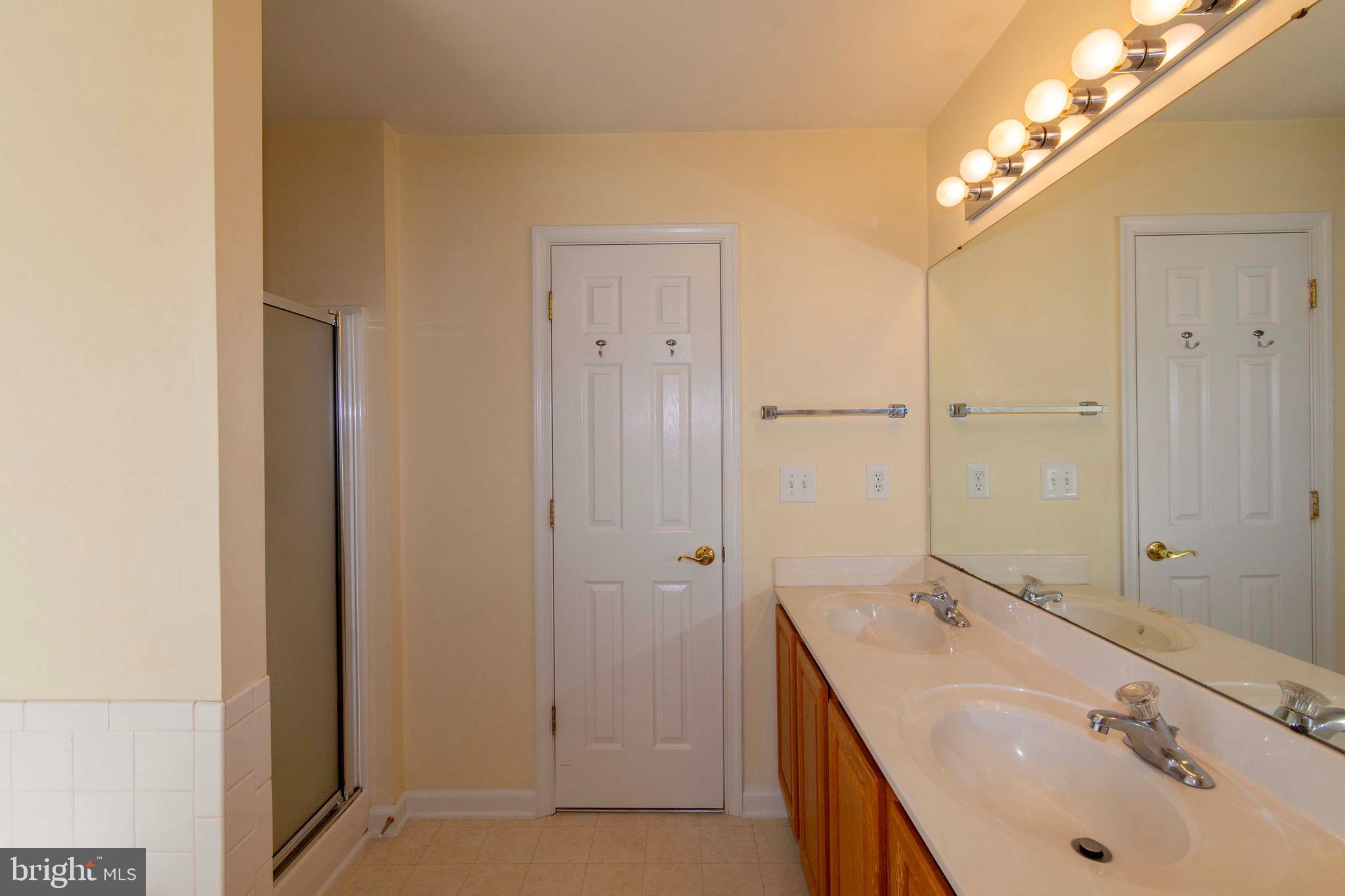 BRIDLEWOOD - Residential