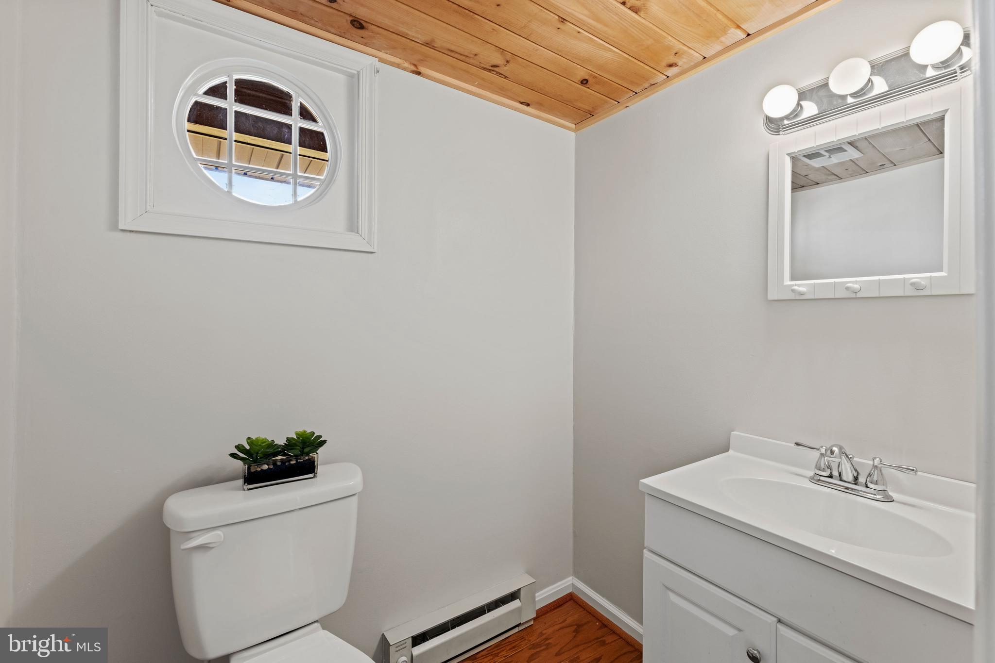 TOLLEY TERRACE - Residential