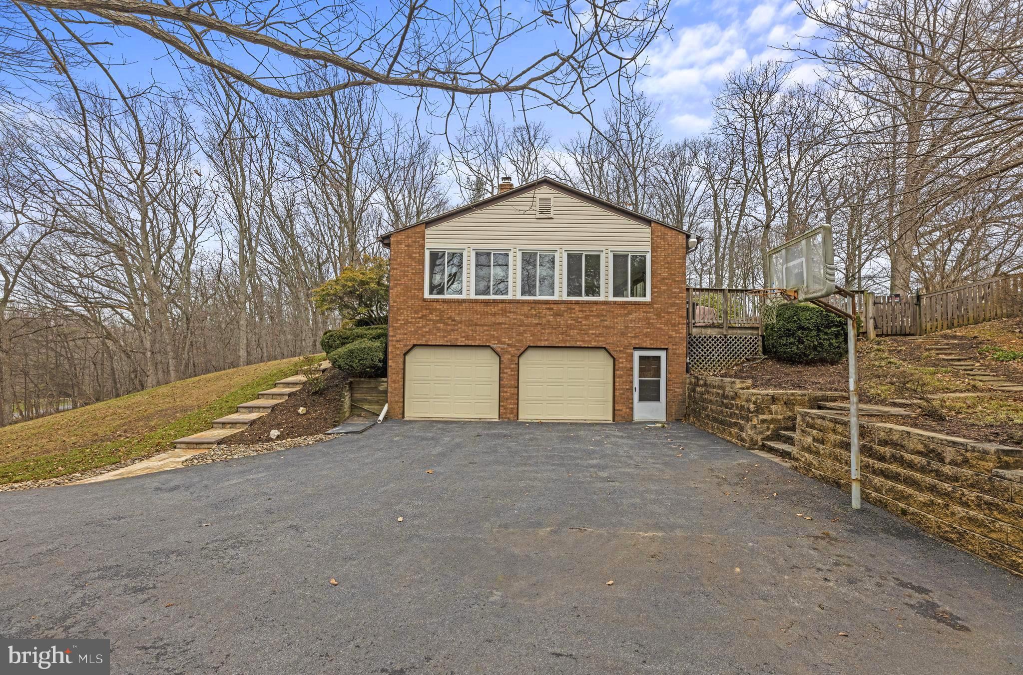 TOLLEY TERRACE - Residential