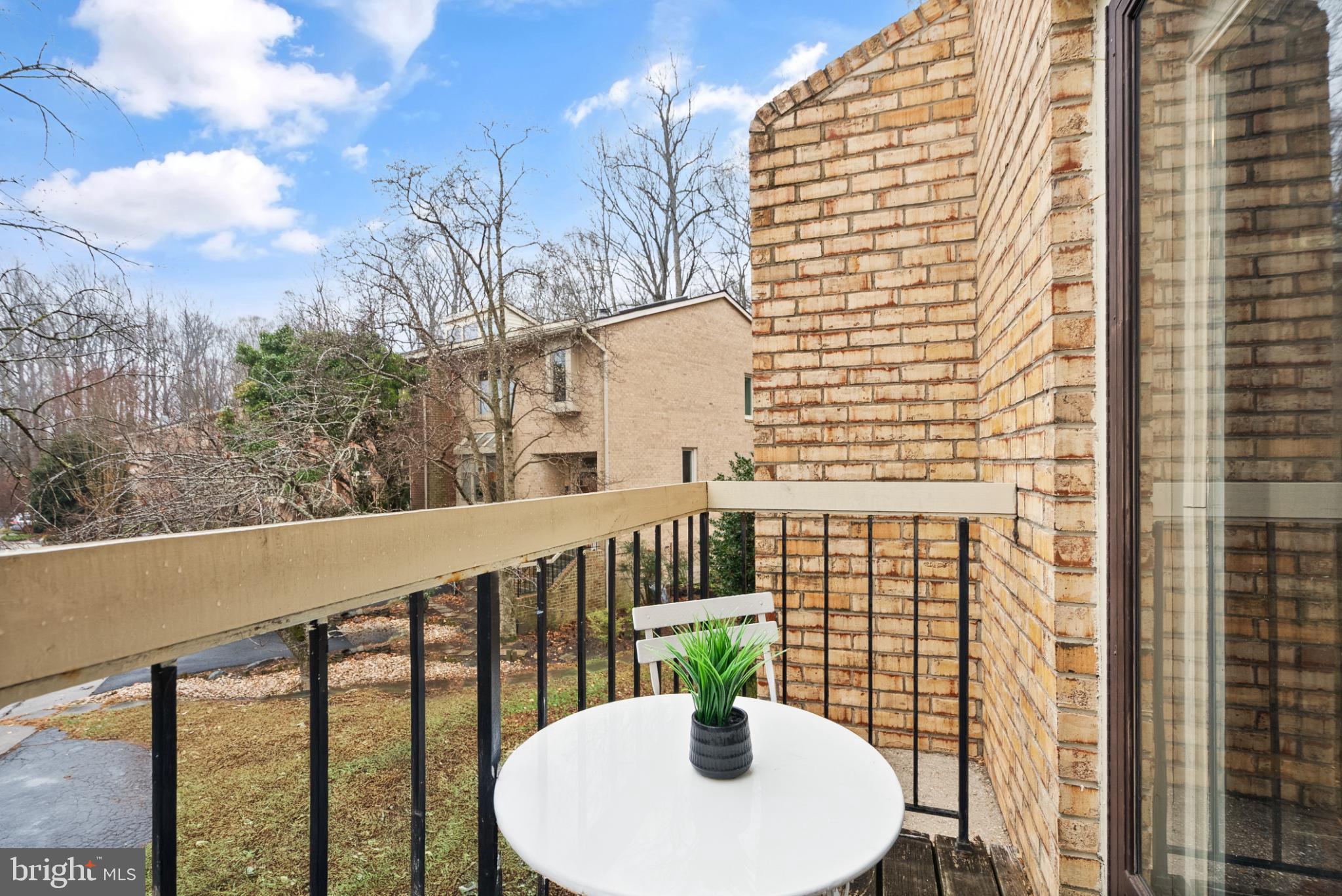 FAWSETT FARMS MANOR - Residential