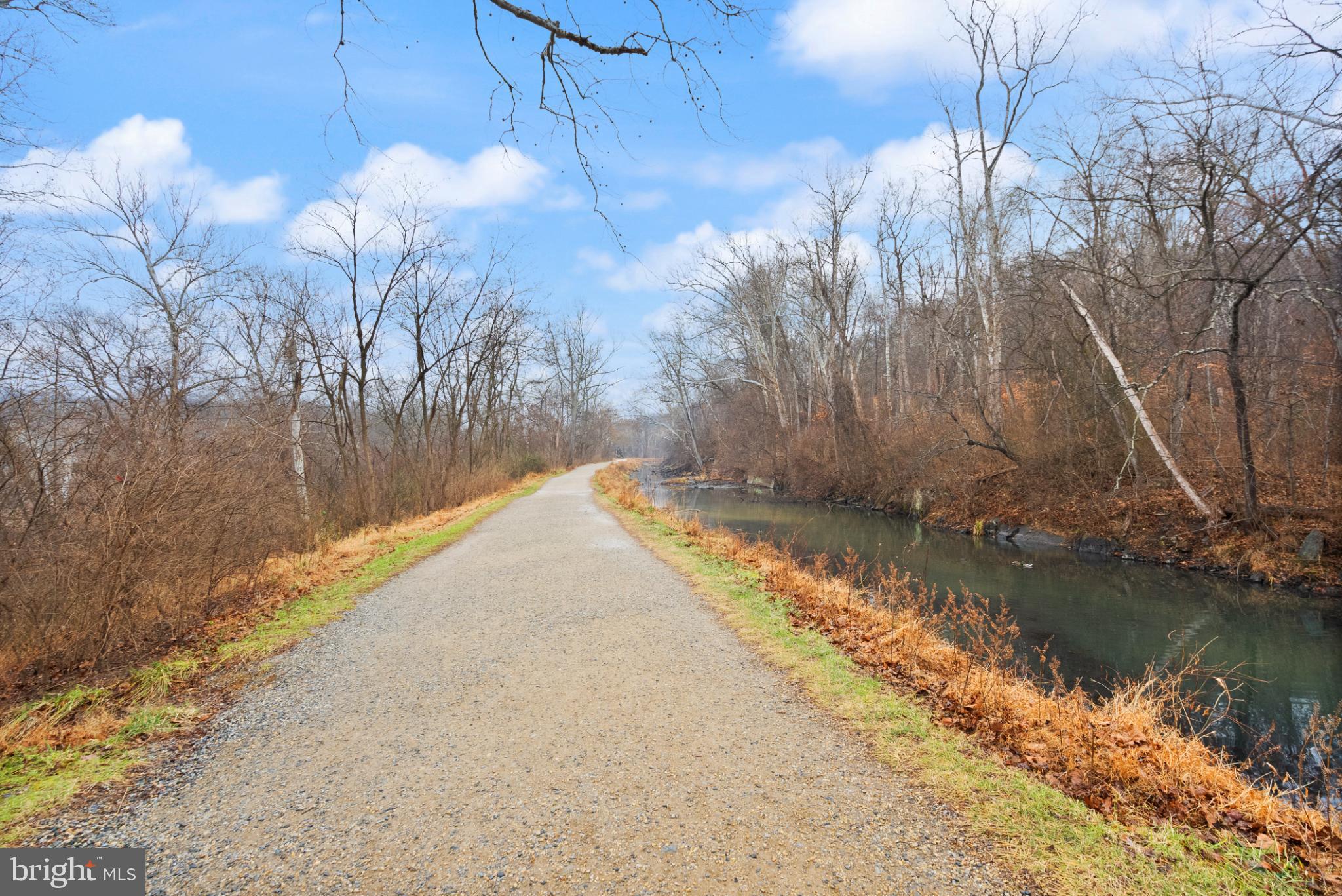 FAWSETT FARMS MANOR - Residential
