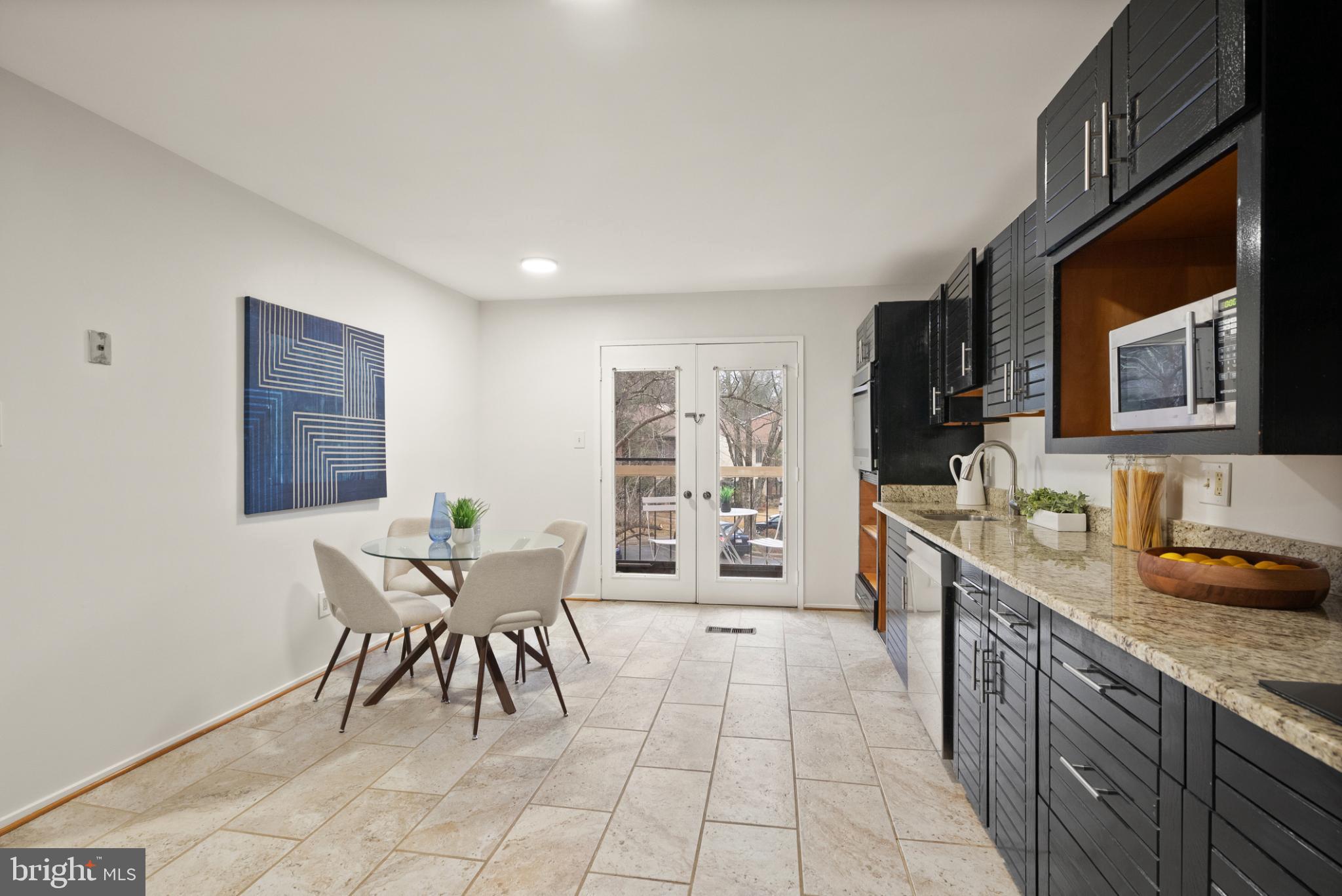 FAWSETT FARMS MANOR - Residential