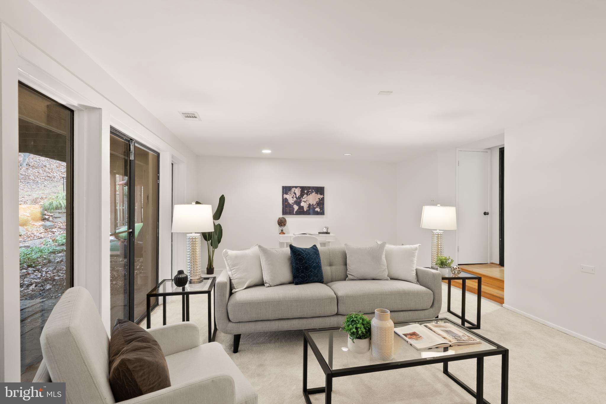 FAWSETT FARMS MANOR - Residential