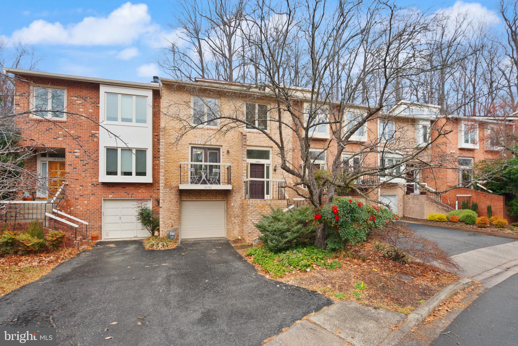 FAWSETT FARMS MANOR - Residential