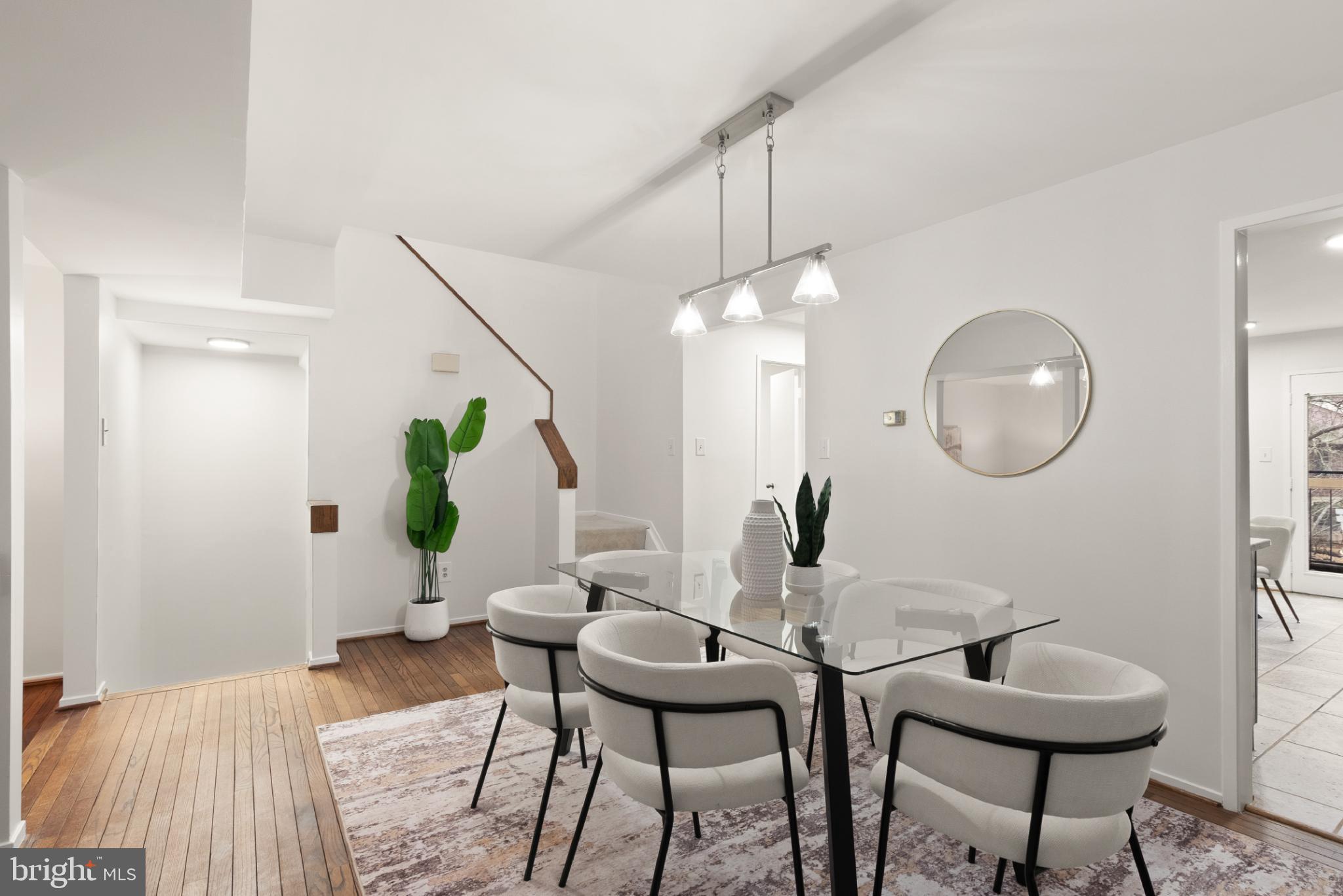 FAWSETT FARMS MANOR - Residential