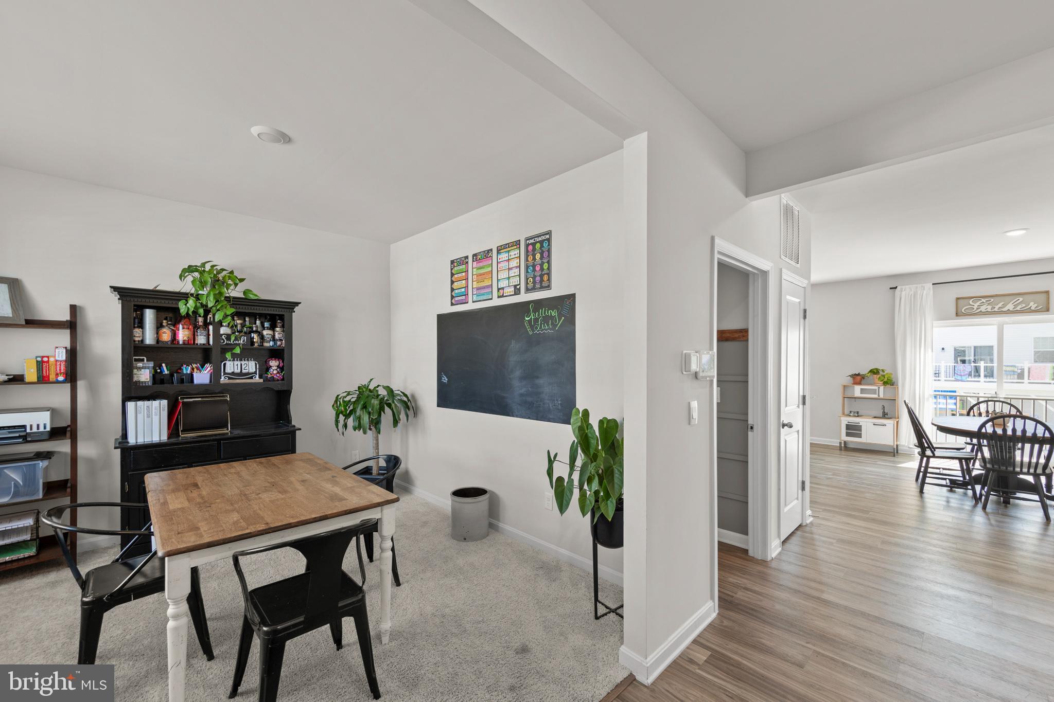 MAGNOLIA SPRINGS - Residential