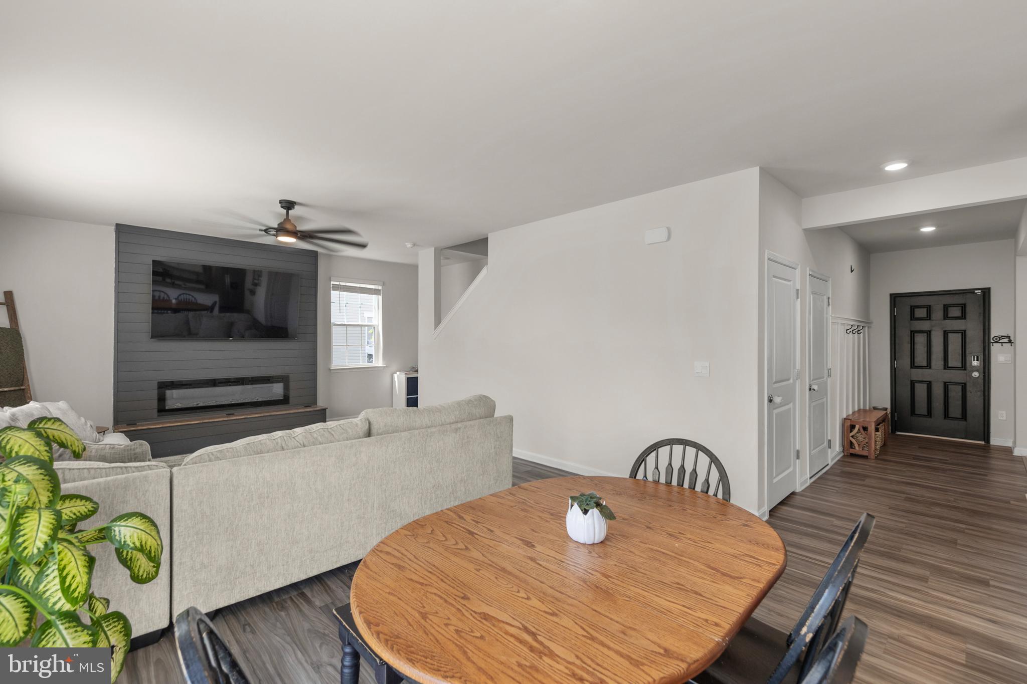 MAGNOLIA SPRINGS - Residential