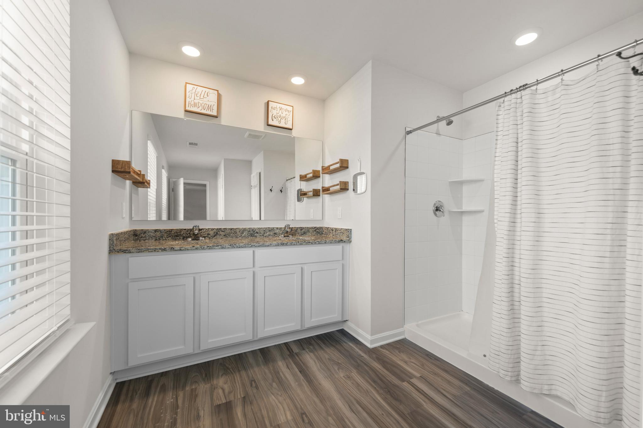 MAGNOLIA SPRINGS - Residential