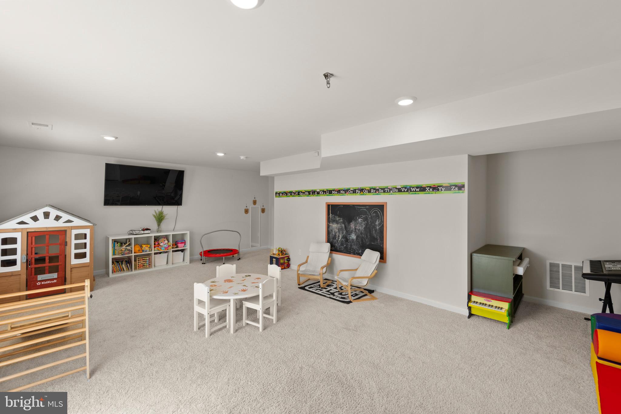 MAGNOLIA SPRINGS - Residential