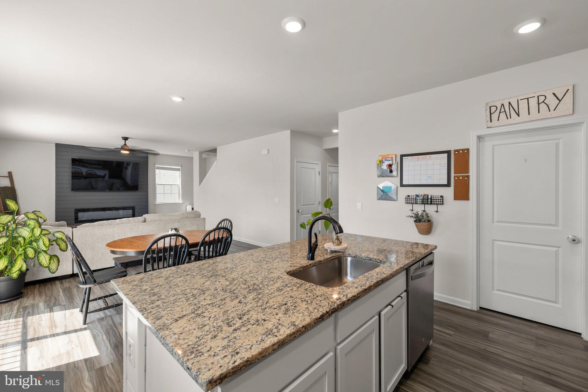 MAGNOLIA SPRINGS - Residential