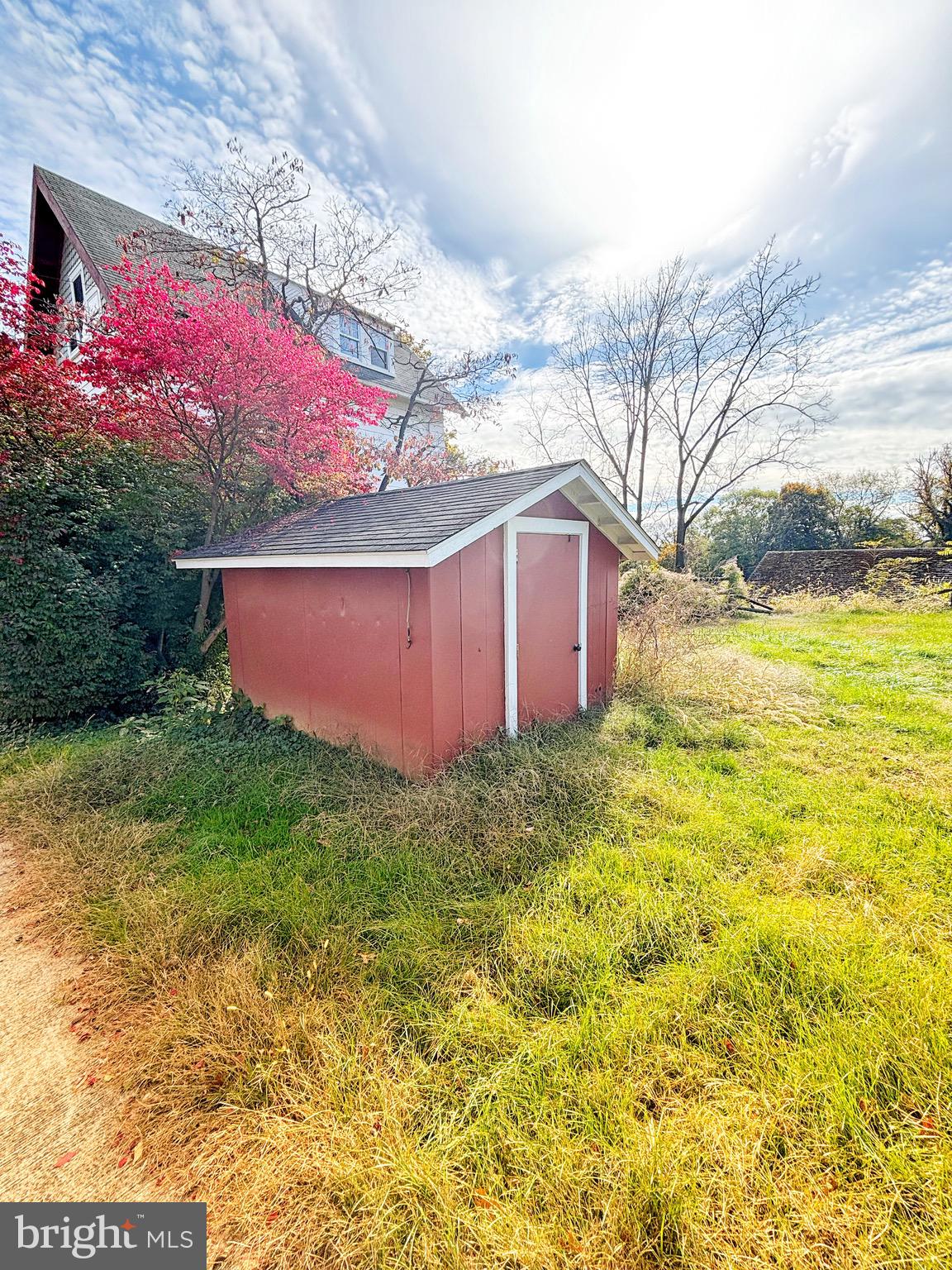 1036-1040 E KING STREET