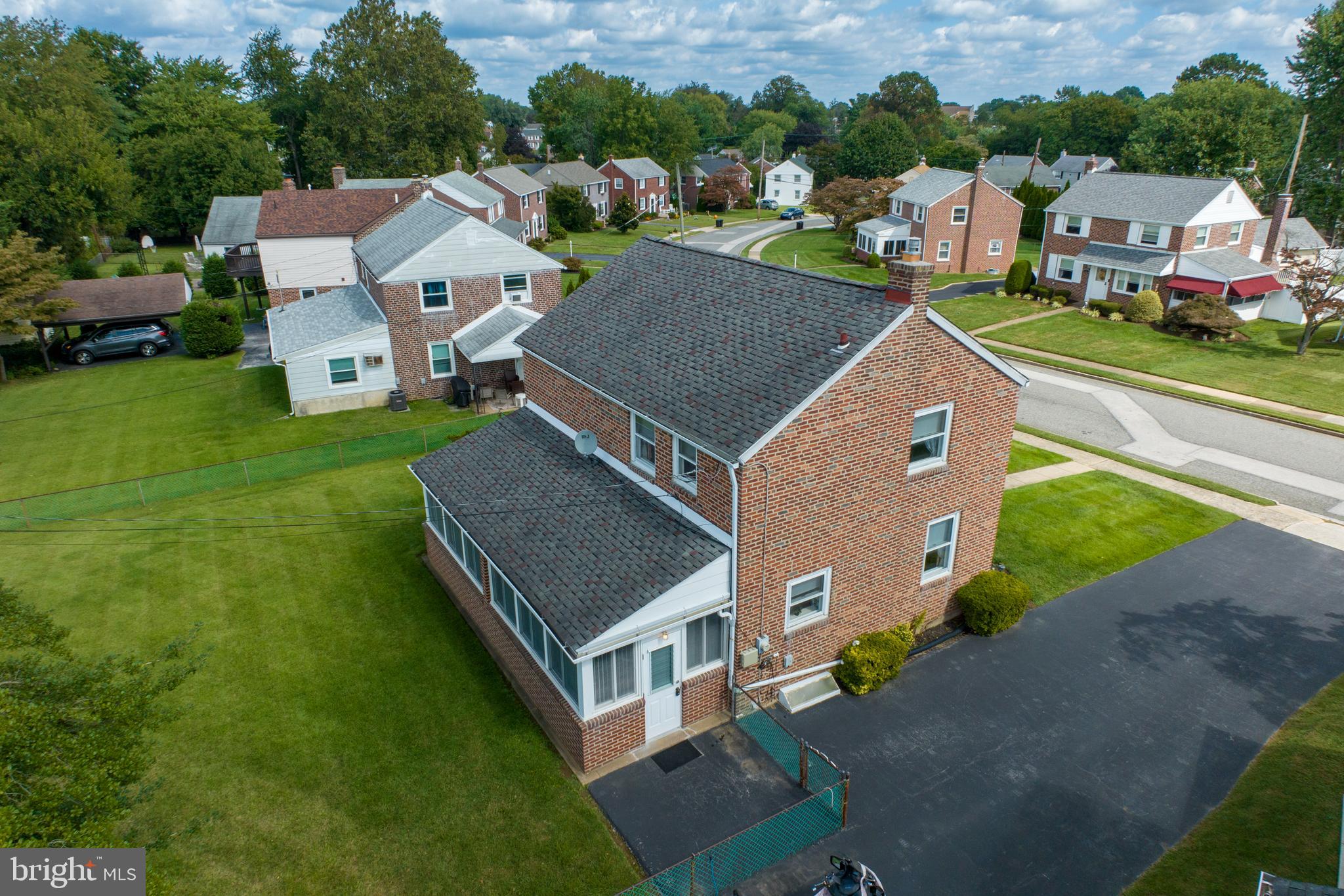 COLONIAL PARK - Residential