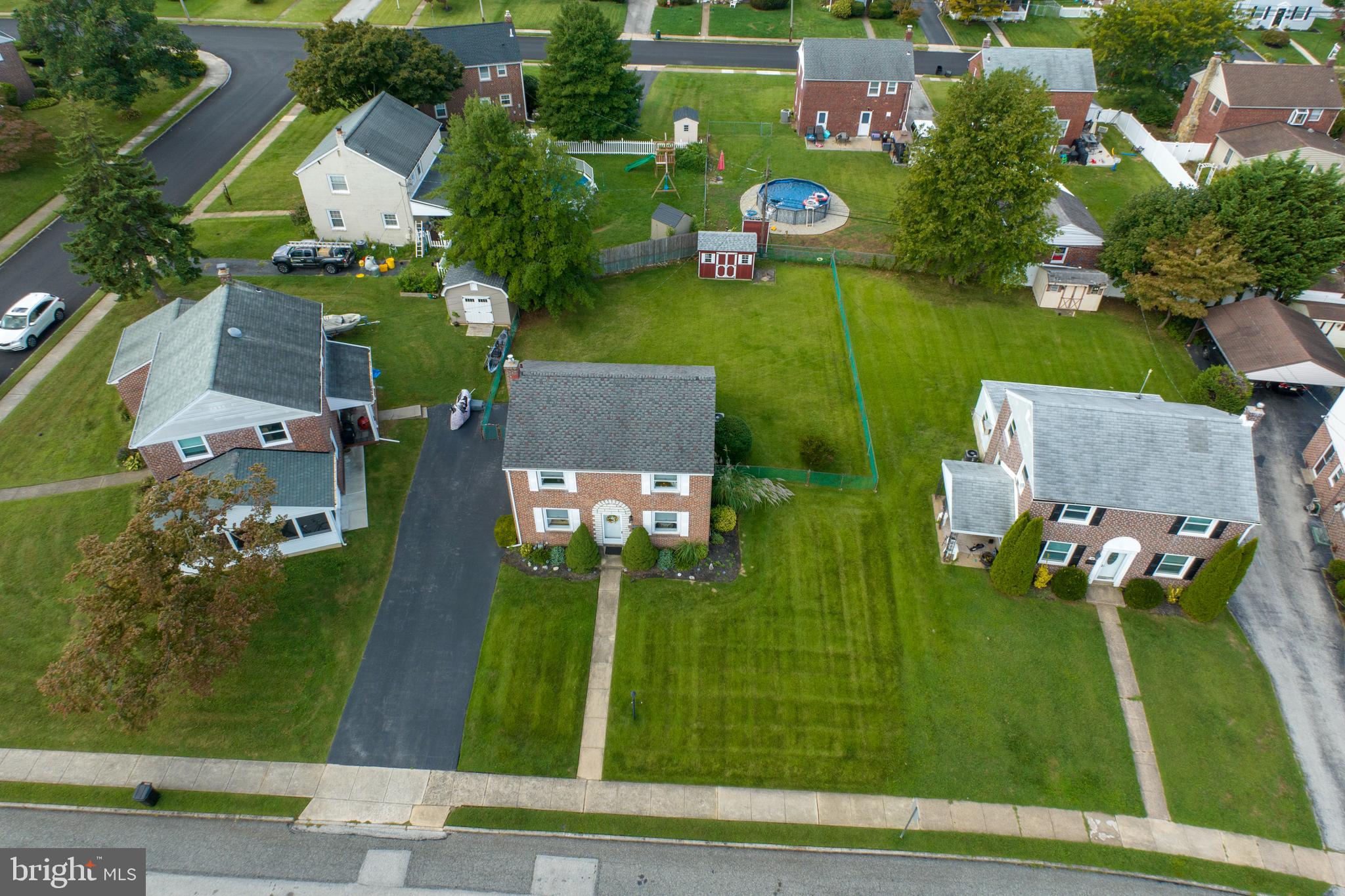 COLONIAL PARK - Residential