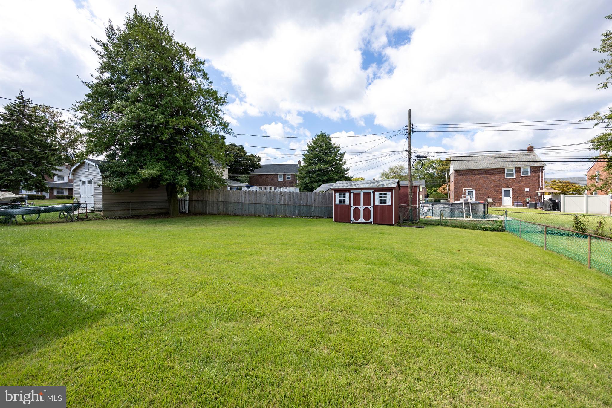 COLONIAL PARK - Residential