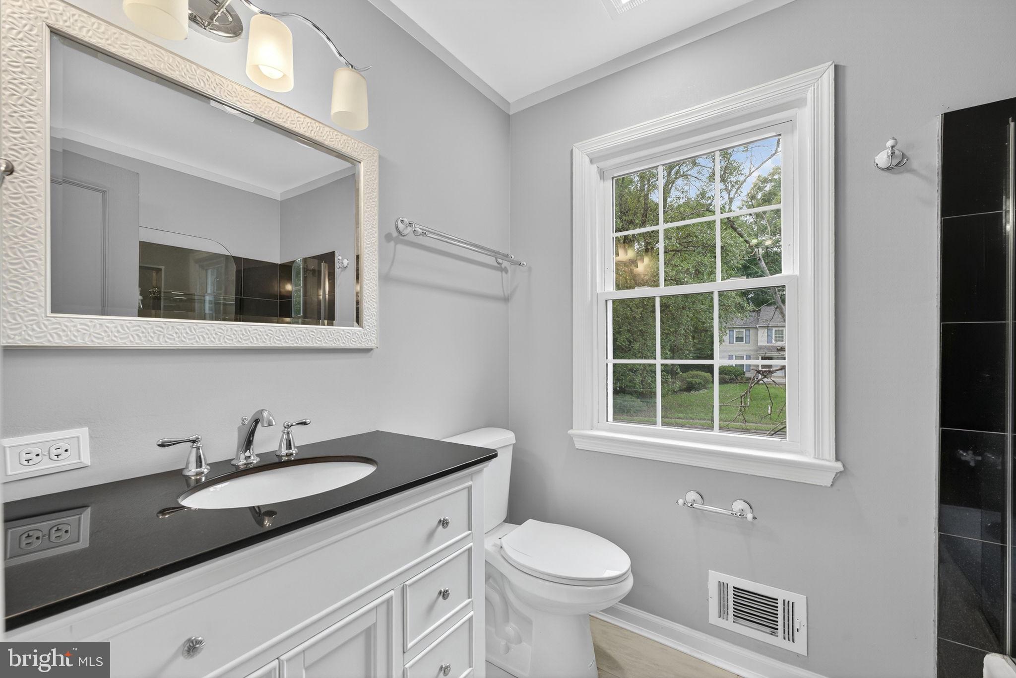 STONEYBROOKE - Residential