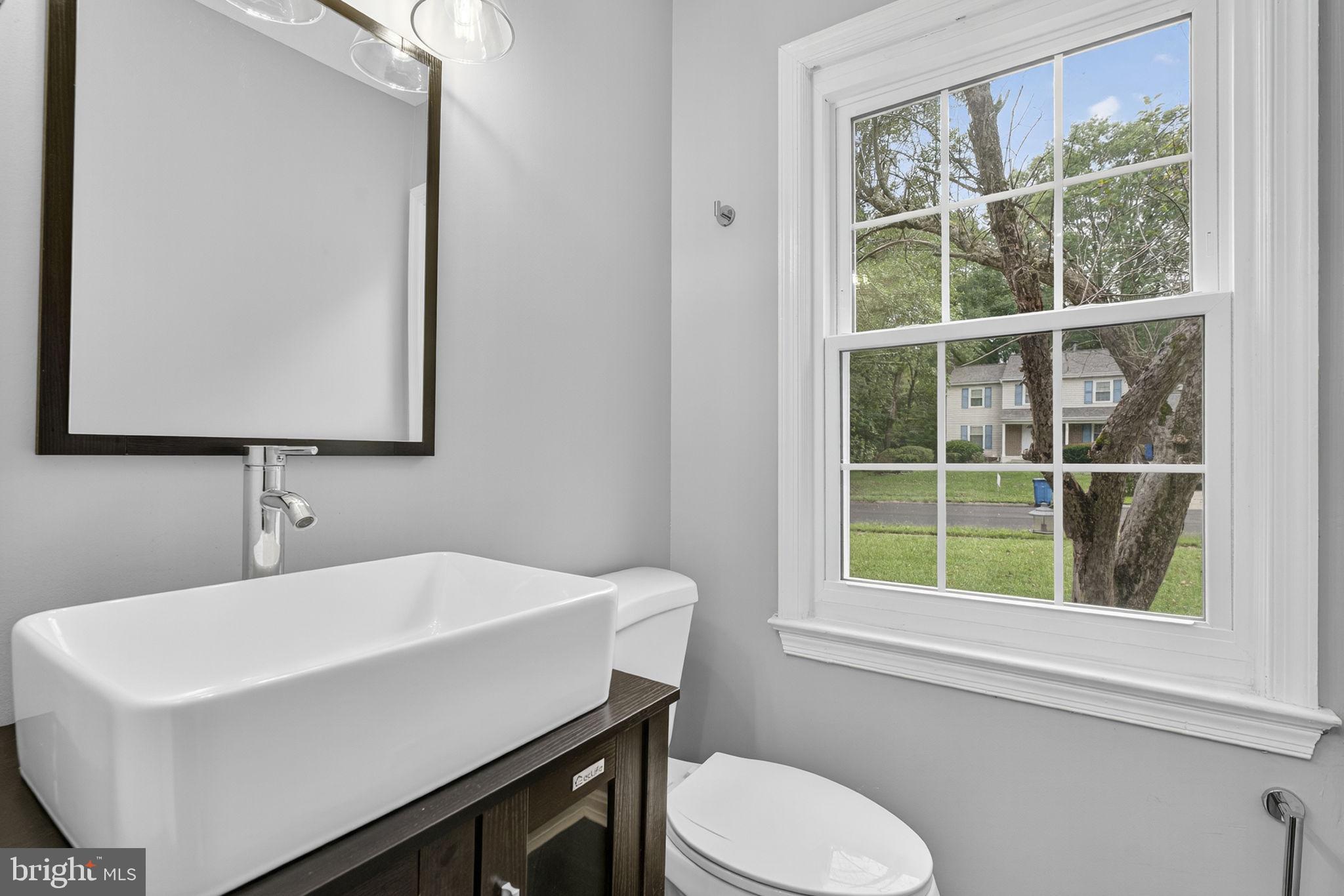 STONEYBROOKE - Residential