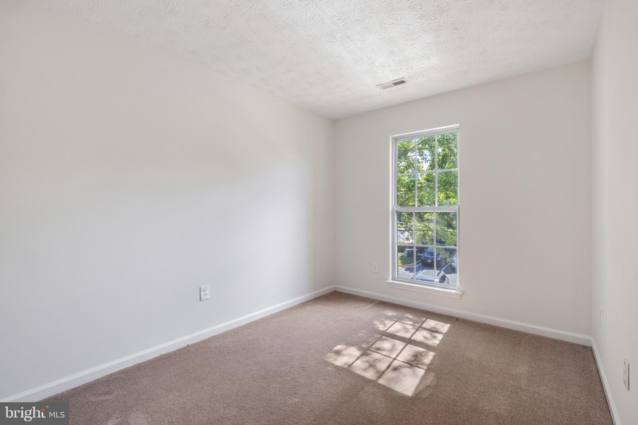 COVINGTON - Residential