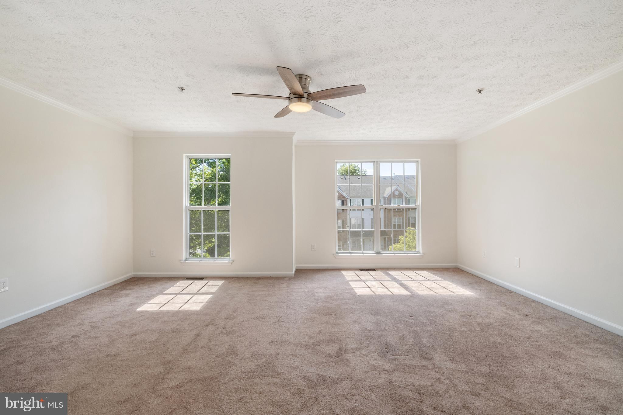 COVINGTON - Residential