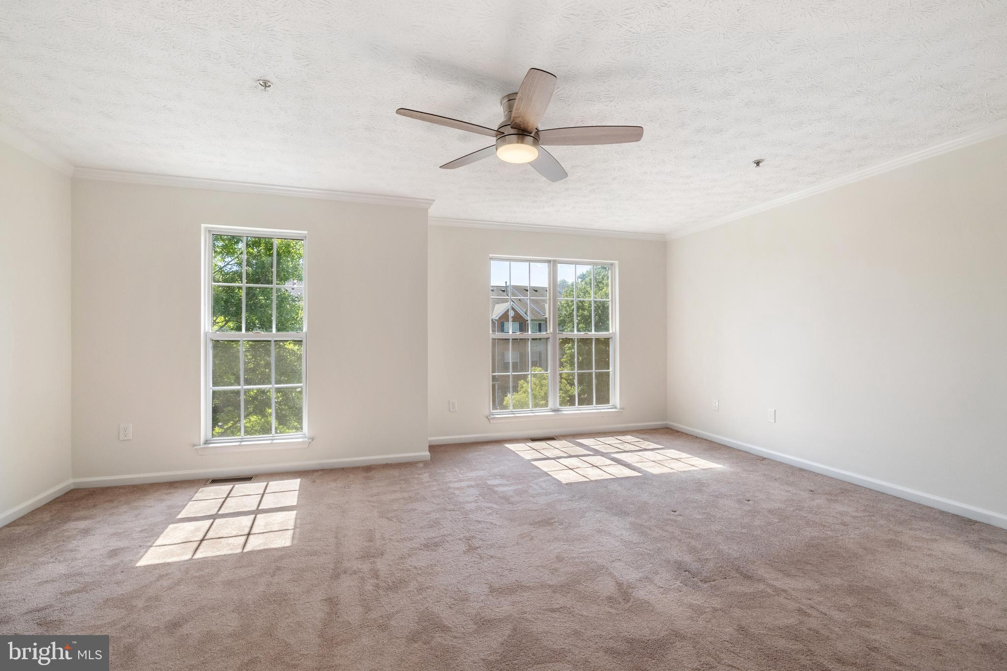 COVINGTON - Residential