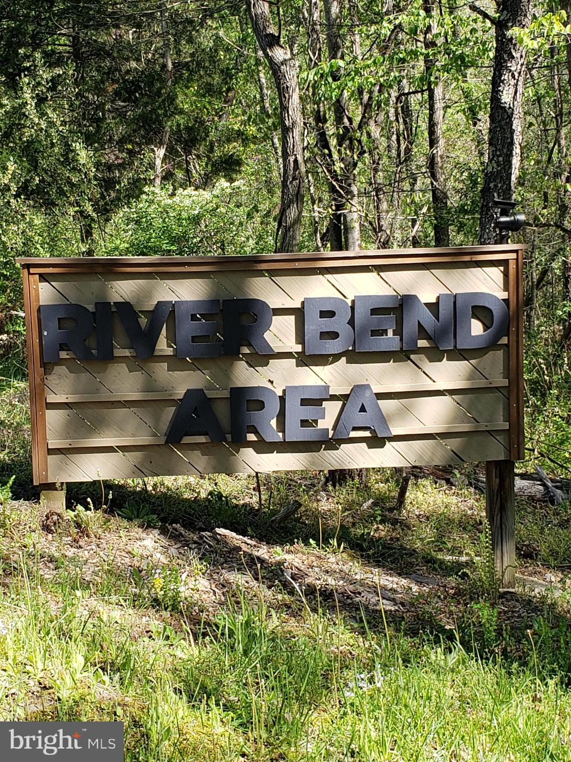 RIVER BEND - Residential