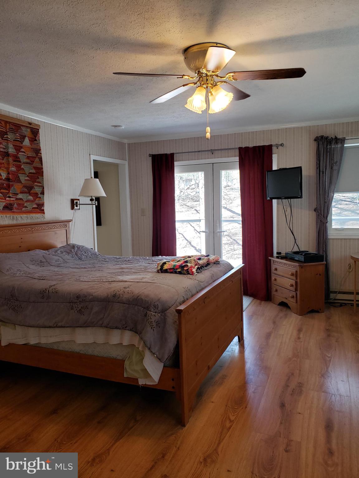 RIVER BEND - Residential