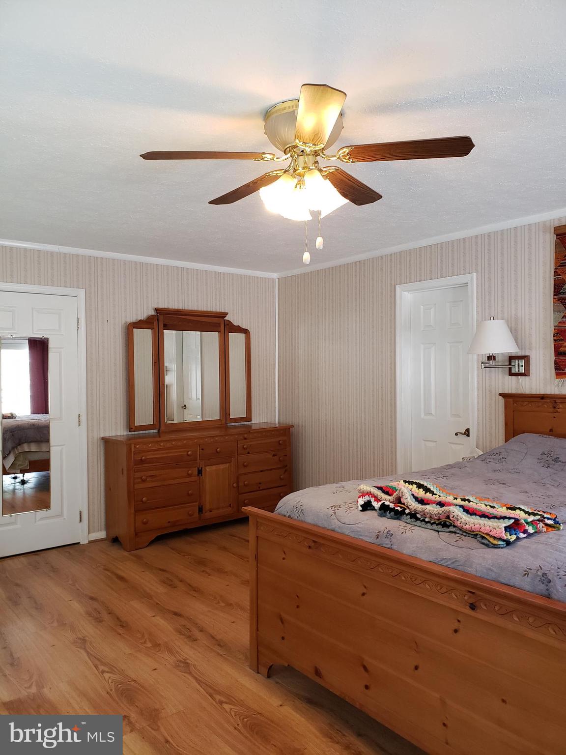 RIVER BEND - Residential