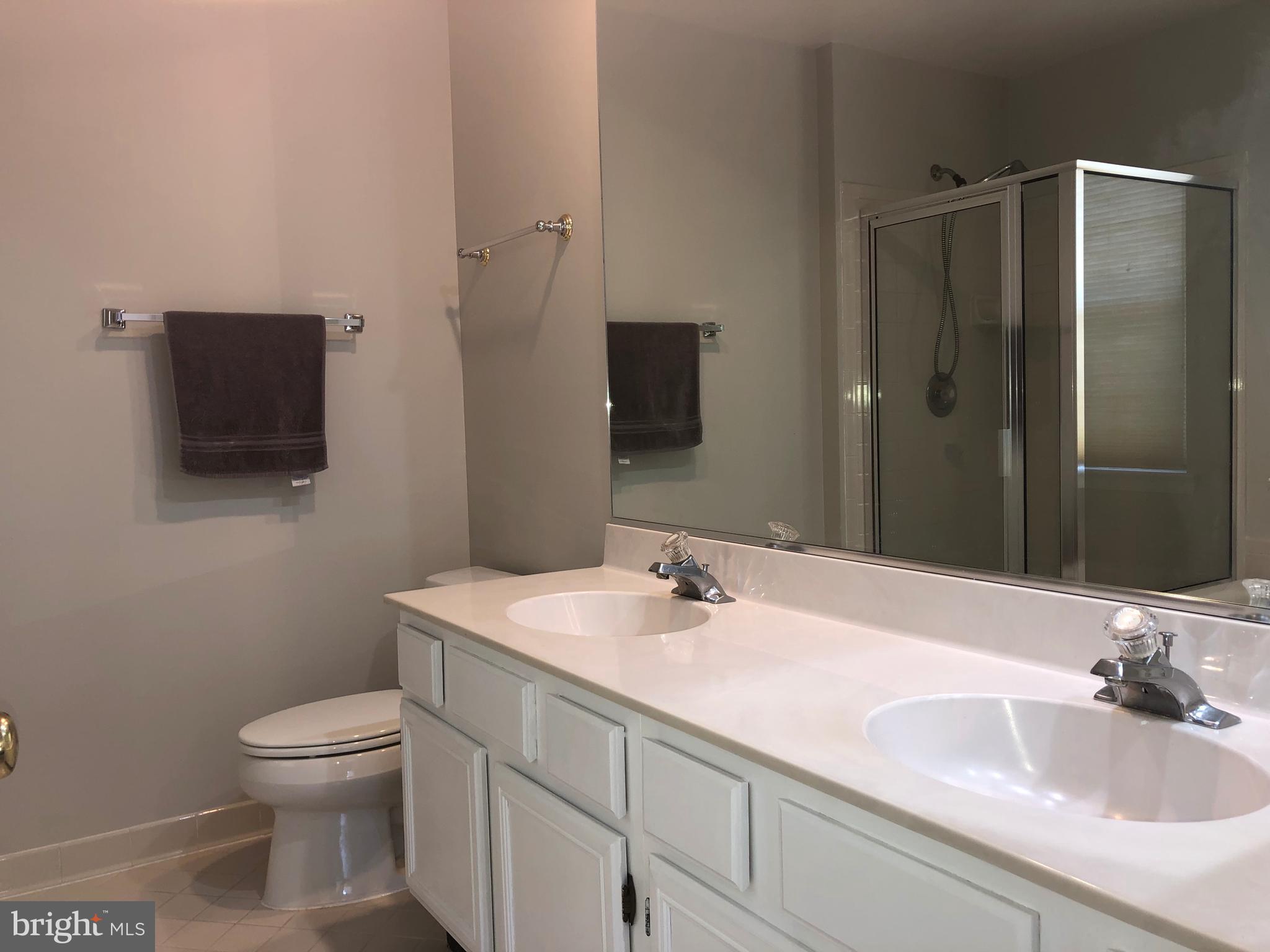 MEADOWGATE - Residential Lease