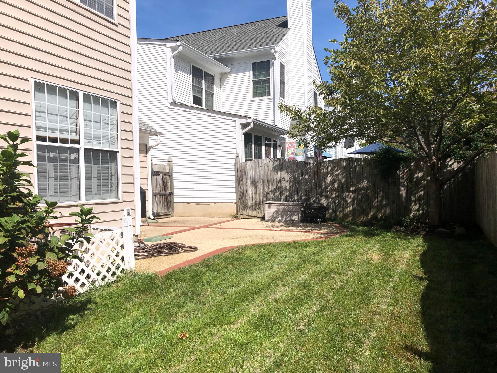 MEADOWGATE - Residential Lease