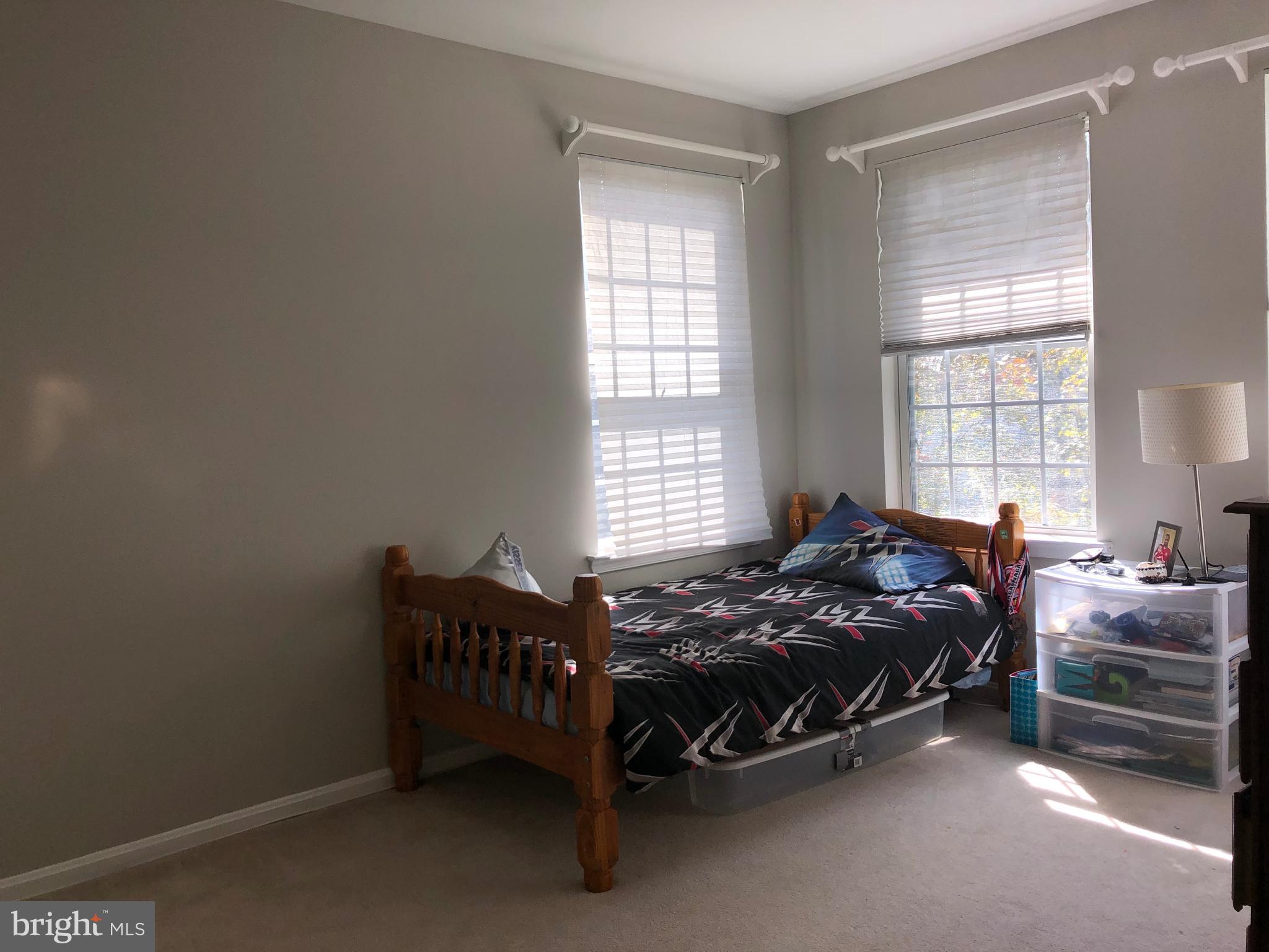 MEADOWGATE - Residential Lease