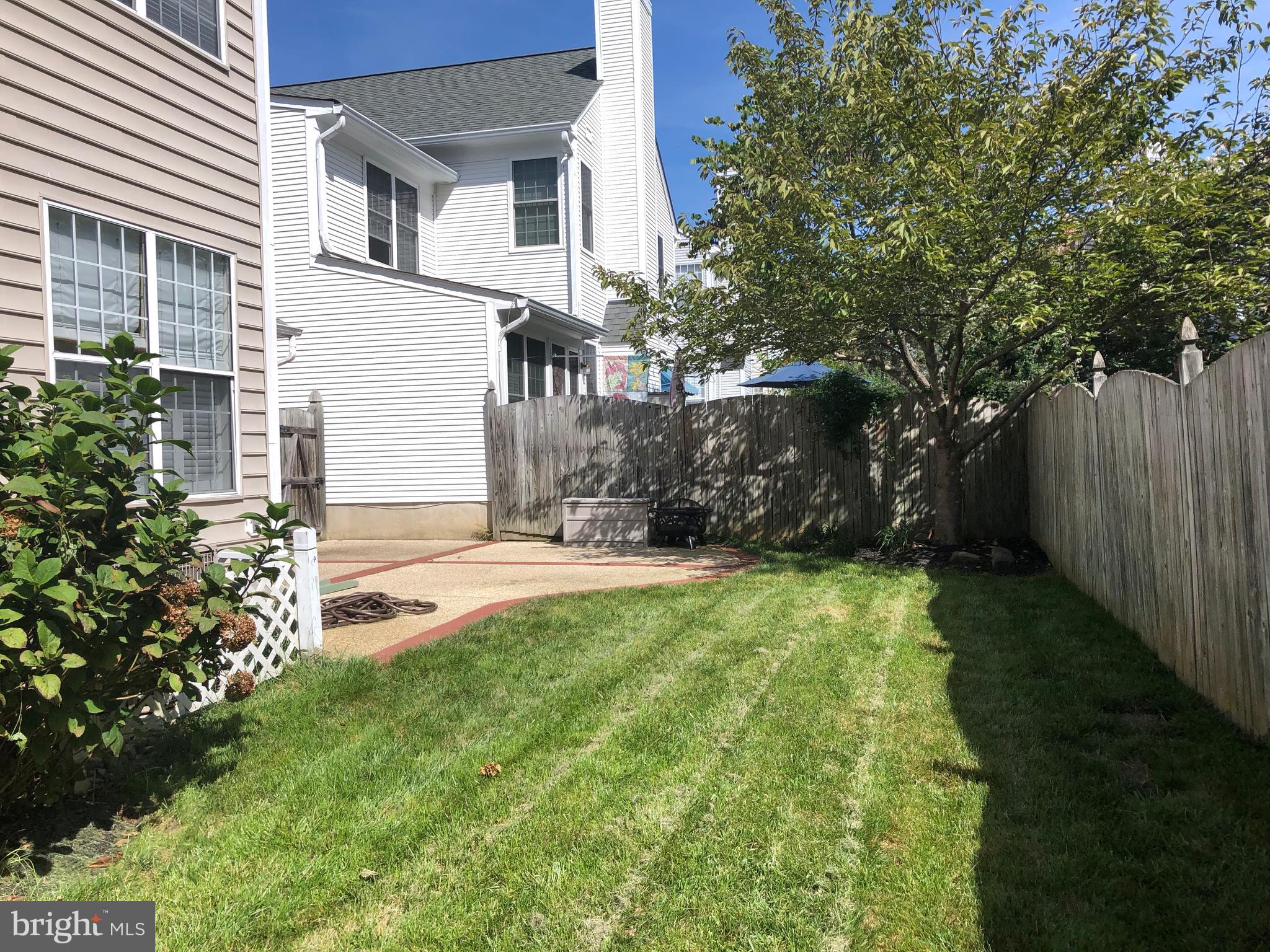 MEADOWGATE - Residential Lease