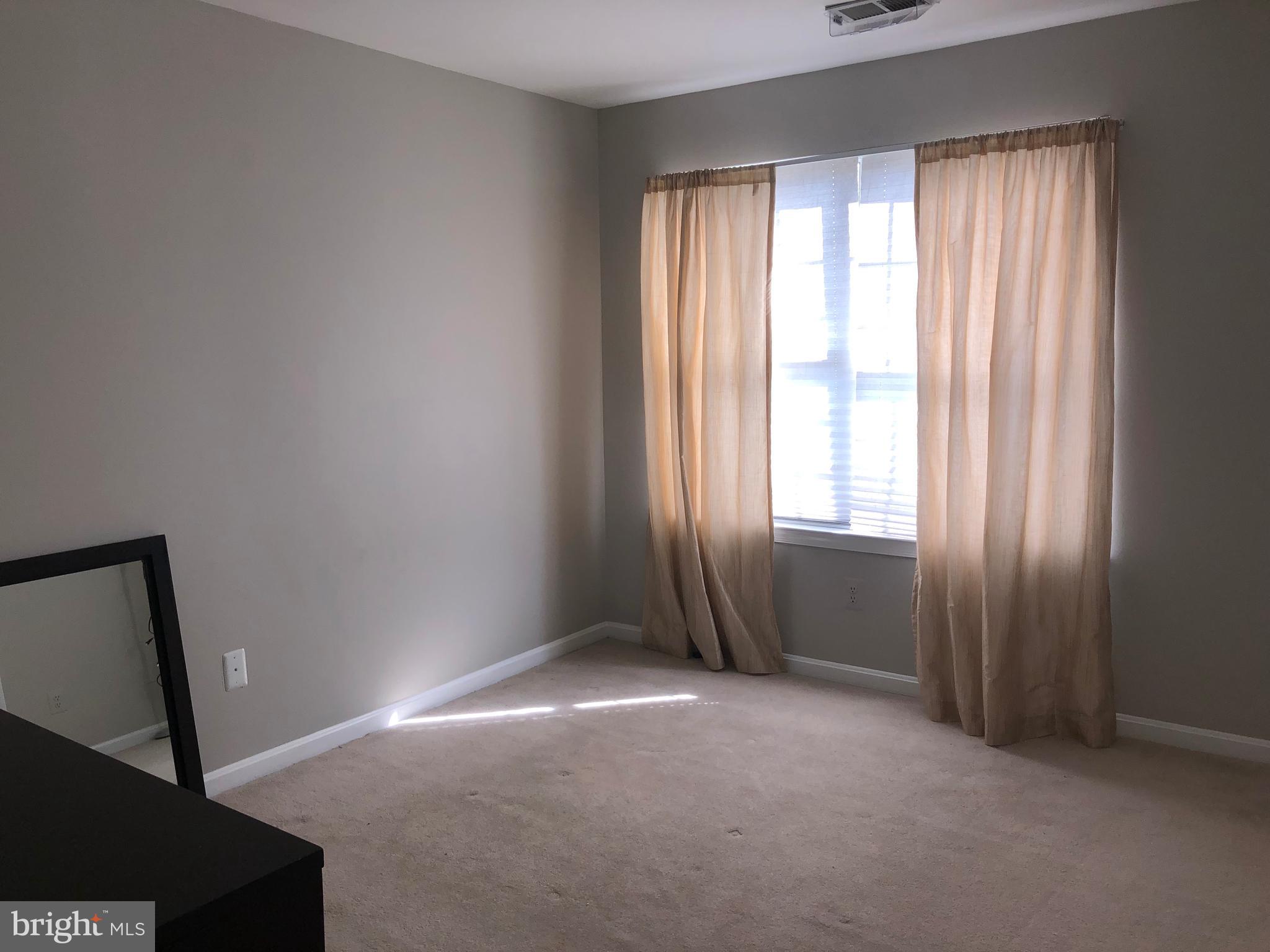 MEADOWGATE - Residential Lease