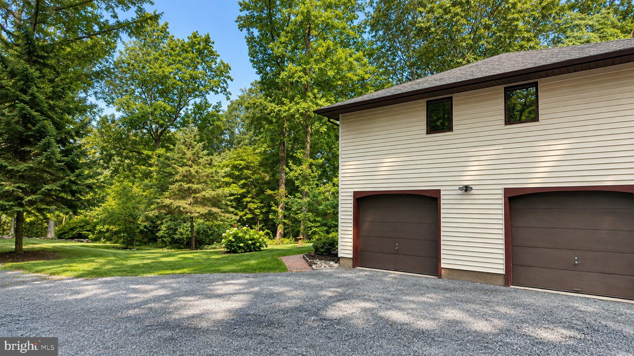 32 GRAVEL HILL ROAD