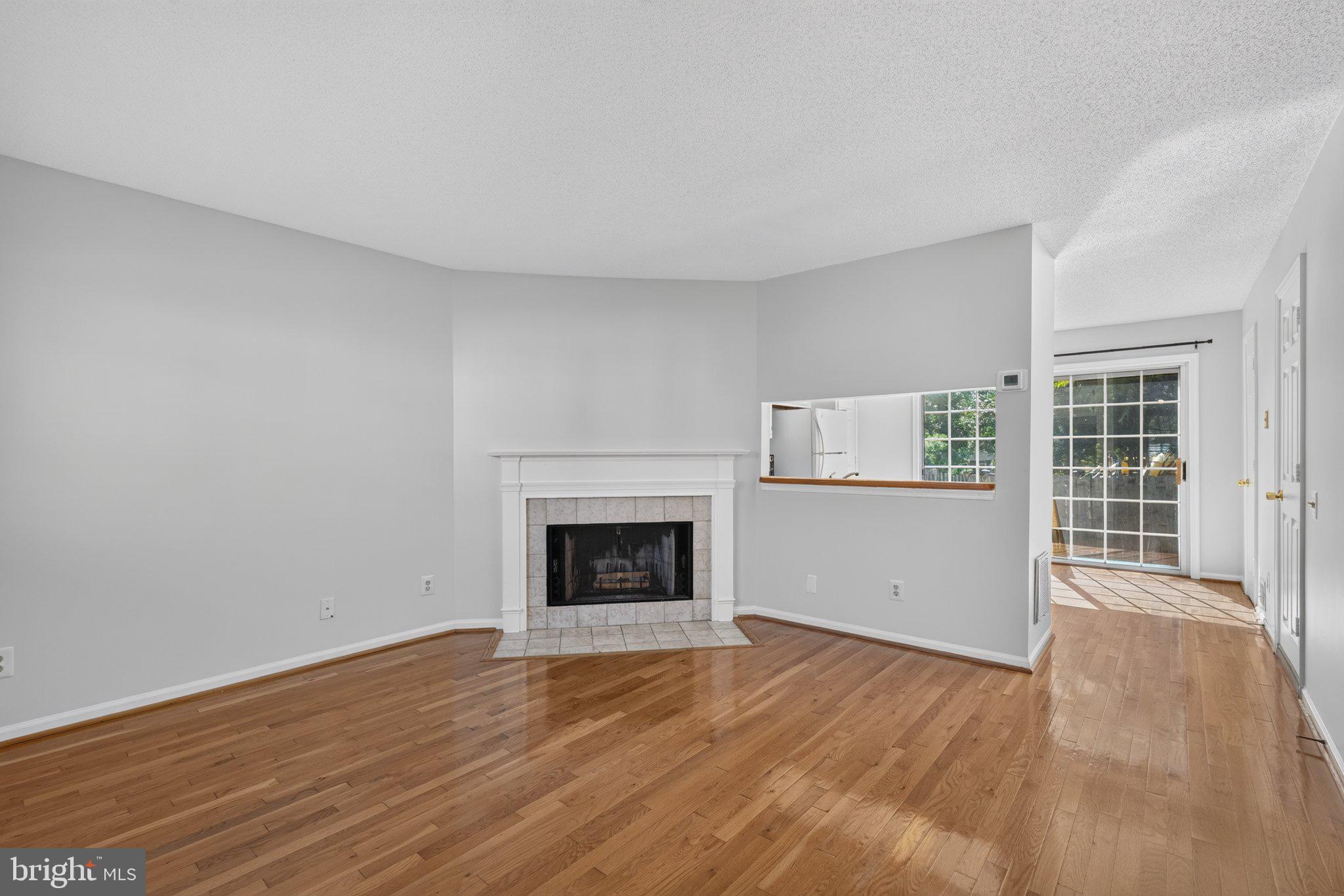 6619 HIGH VALLEY LANE