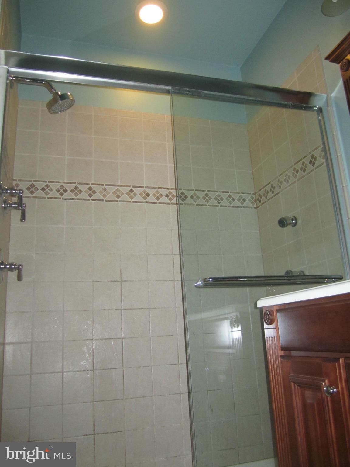 FEDERAL HILL HISTORIC DISTRICT - Residential Lease