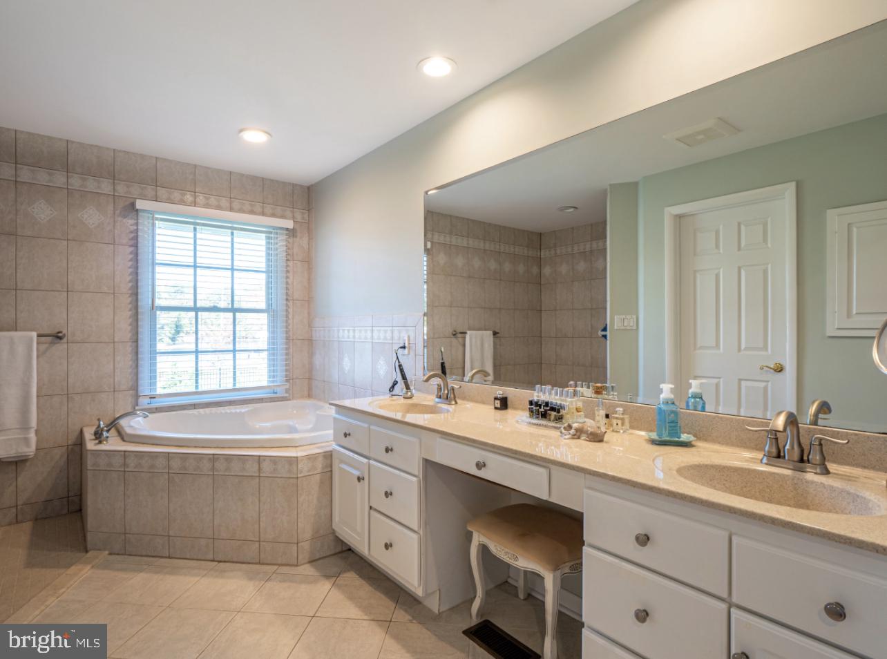 HERRING CREEK ESTATES - Residential Lease