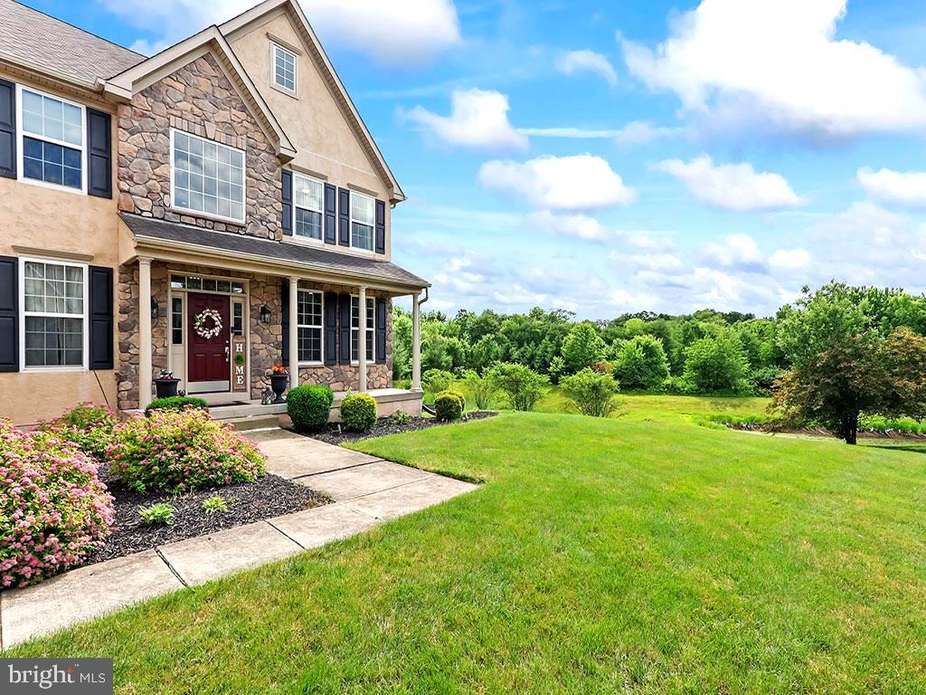 COUNTRY CLUB ESTS - Residential