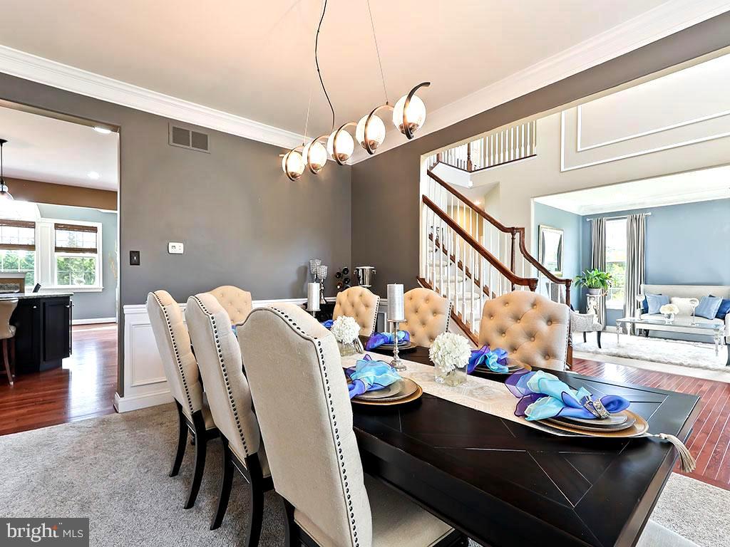 COUNTRY CLUB ESTS - Residential