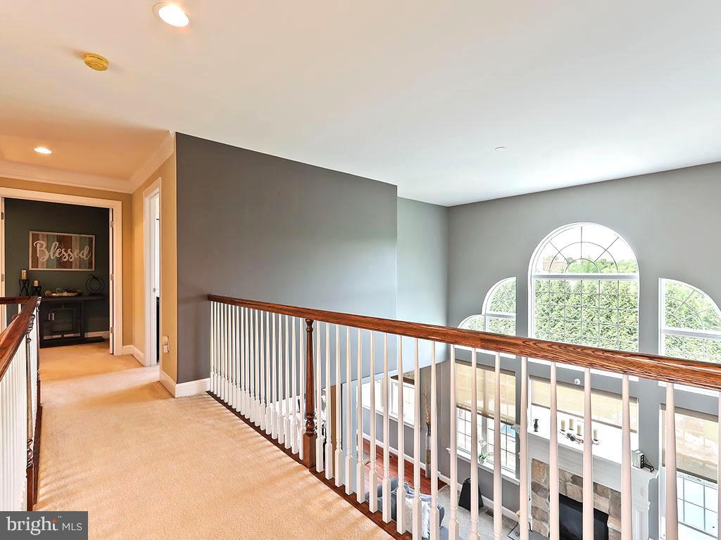 COUNTRY CLUB ESTS - Residential