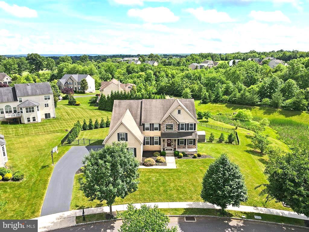 COUNTRY CLUB ESTS - Residential