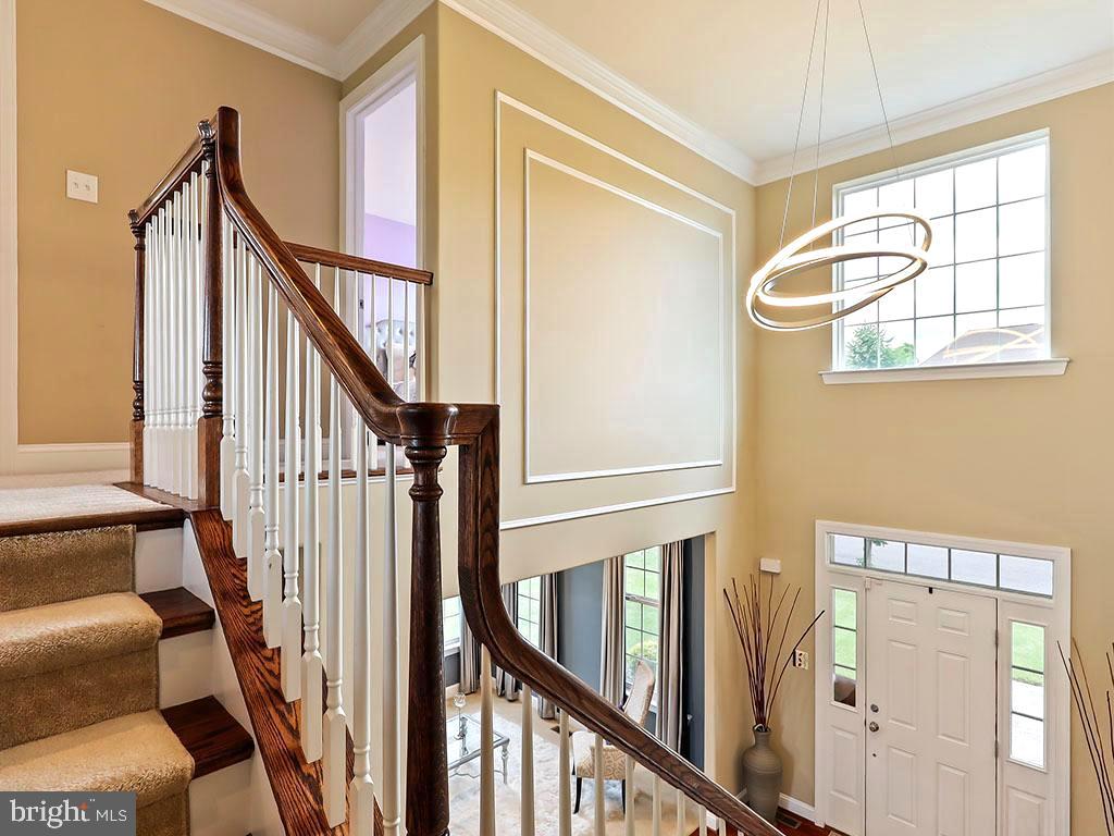 COUNTRY CLUB ESTS - Residential