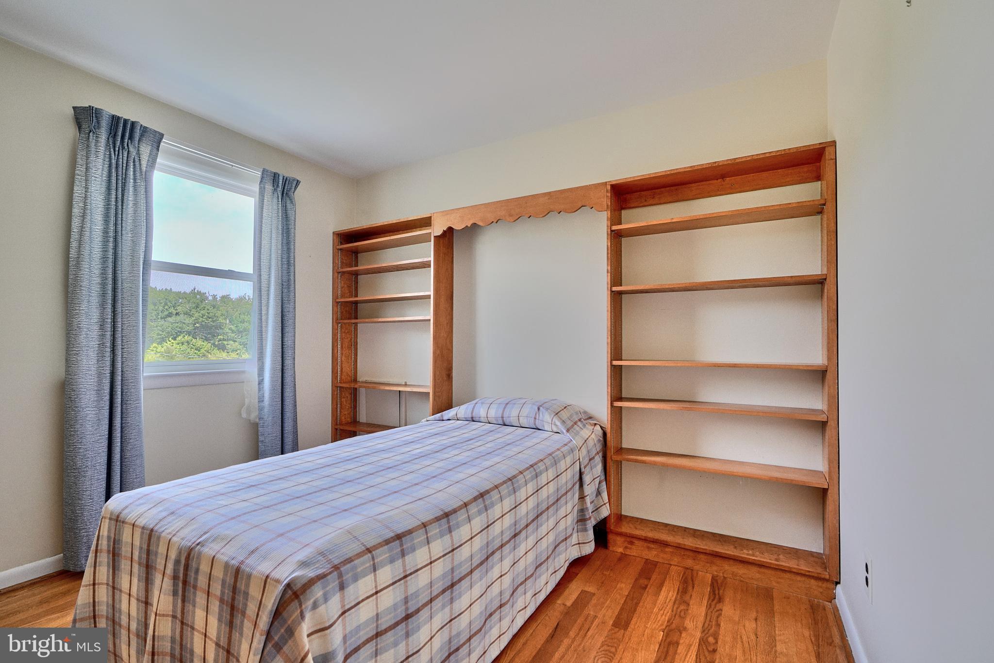 PARKVILLE - Residential