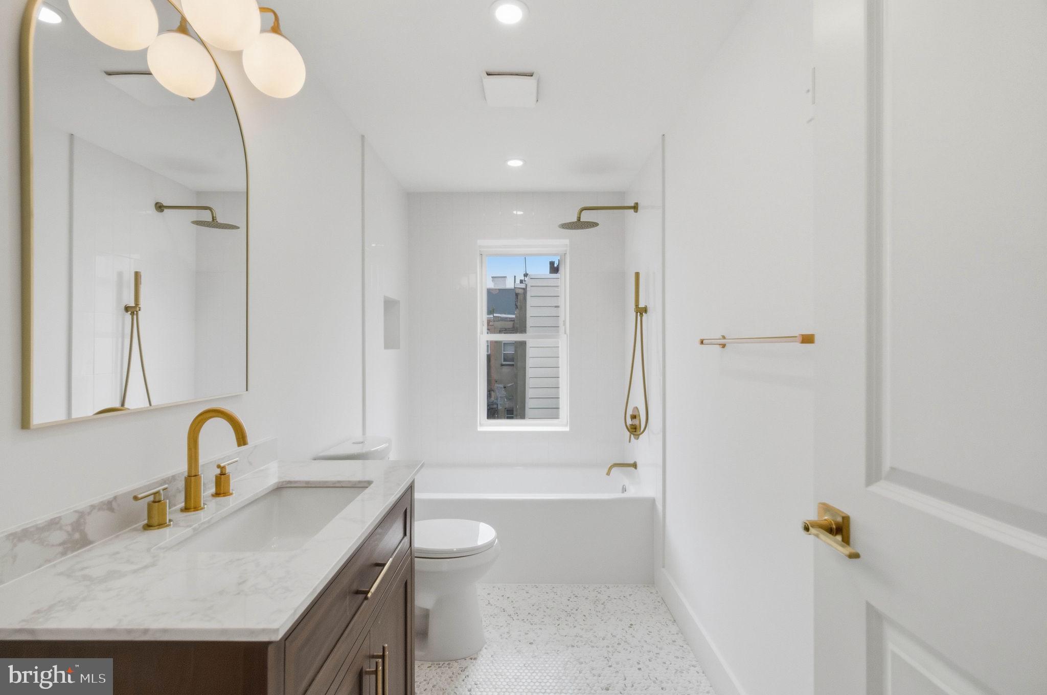 EAST PASSYUNK CROSSING - Residential